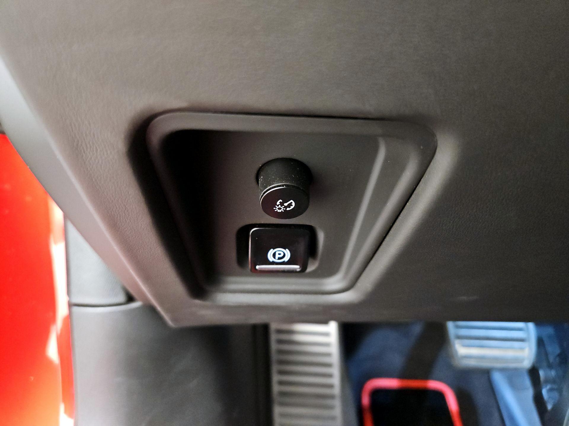 Thumbnail: 2025 Chevrolet Corvette - 13