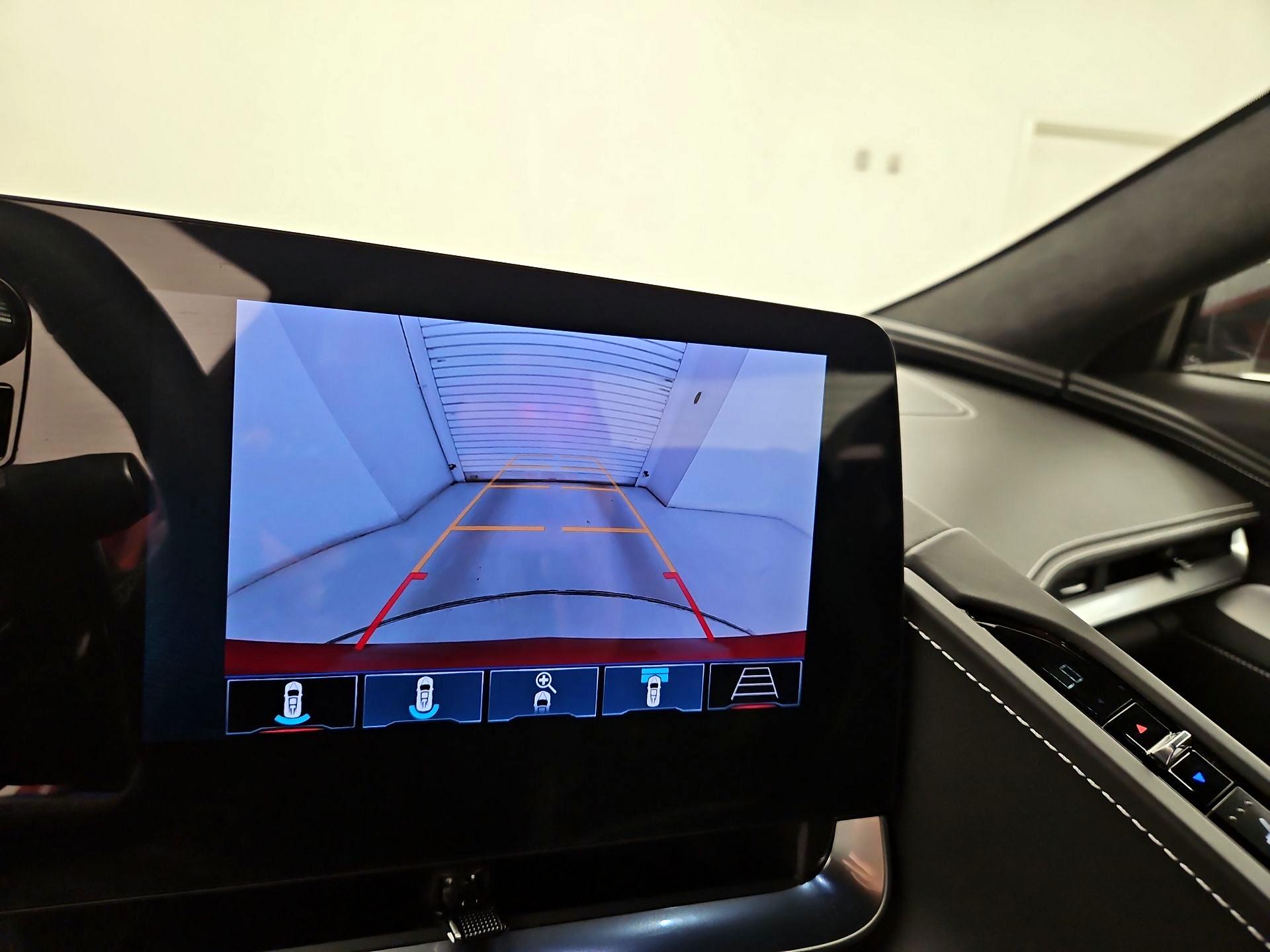 Thumbnail: 2025 Chevrolet Corvette - 15