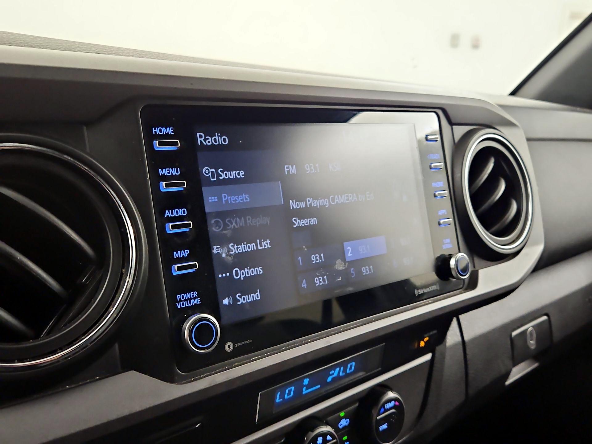 Thumbnail: 2021 Toyota Tacoma - 15