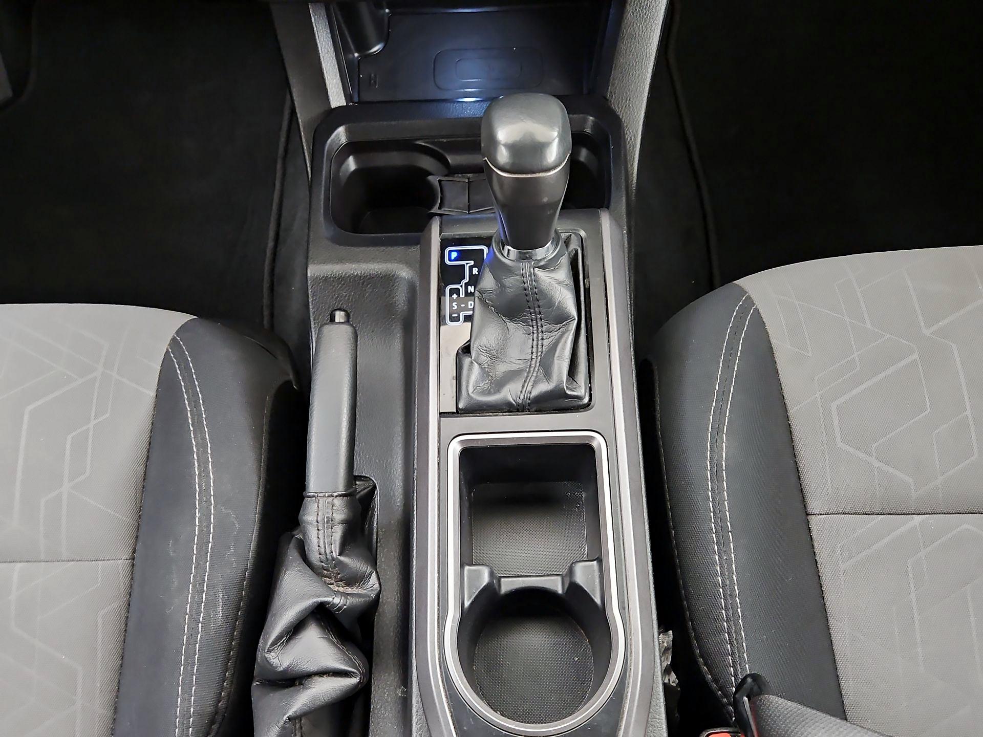 Thumbnail: 2021 Toyota Tacoma - 17