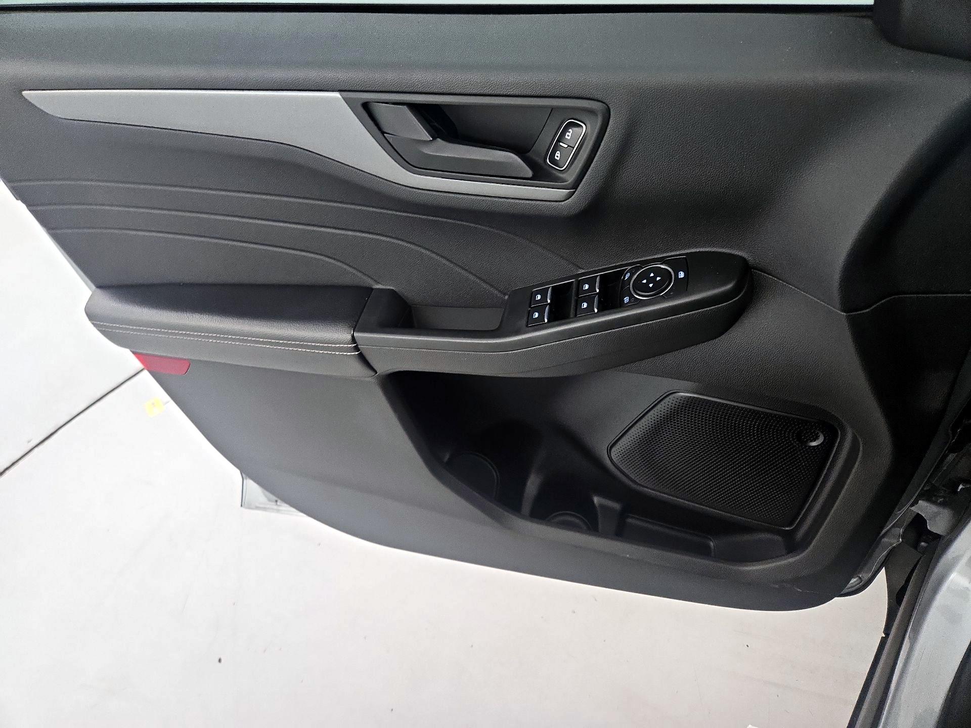 Thumbnail: 2024 Ford Escape - 12