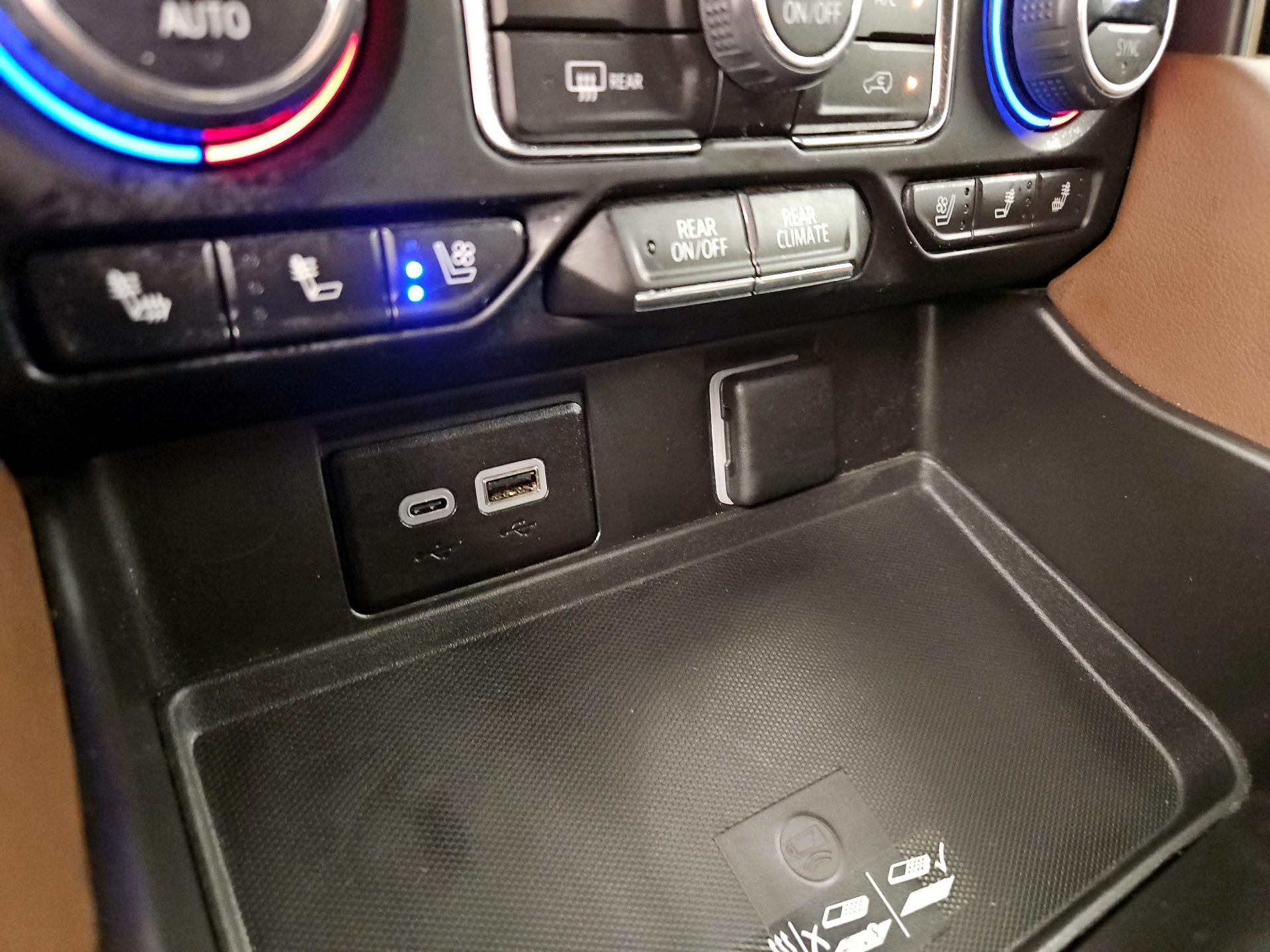 Thumbnail: 2023 Chevrolet Tahoe - 19