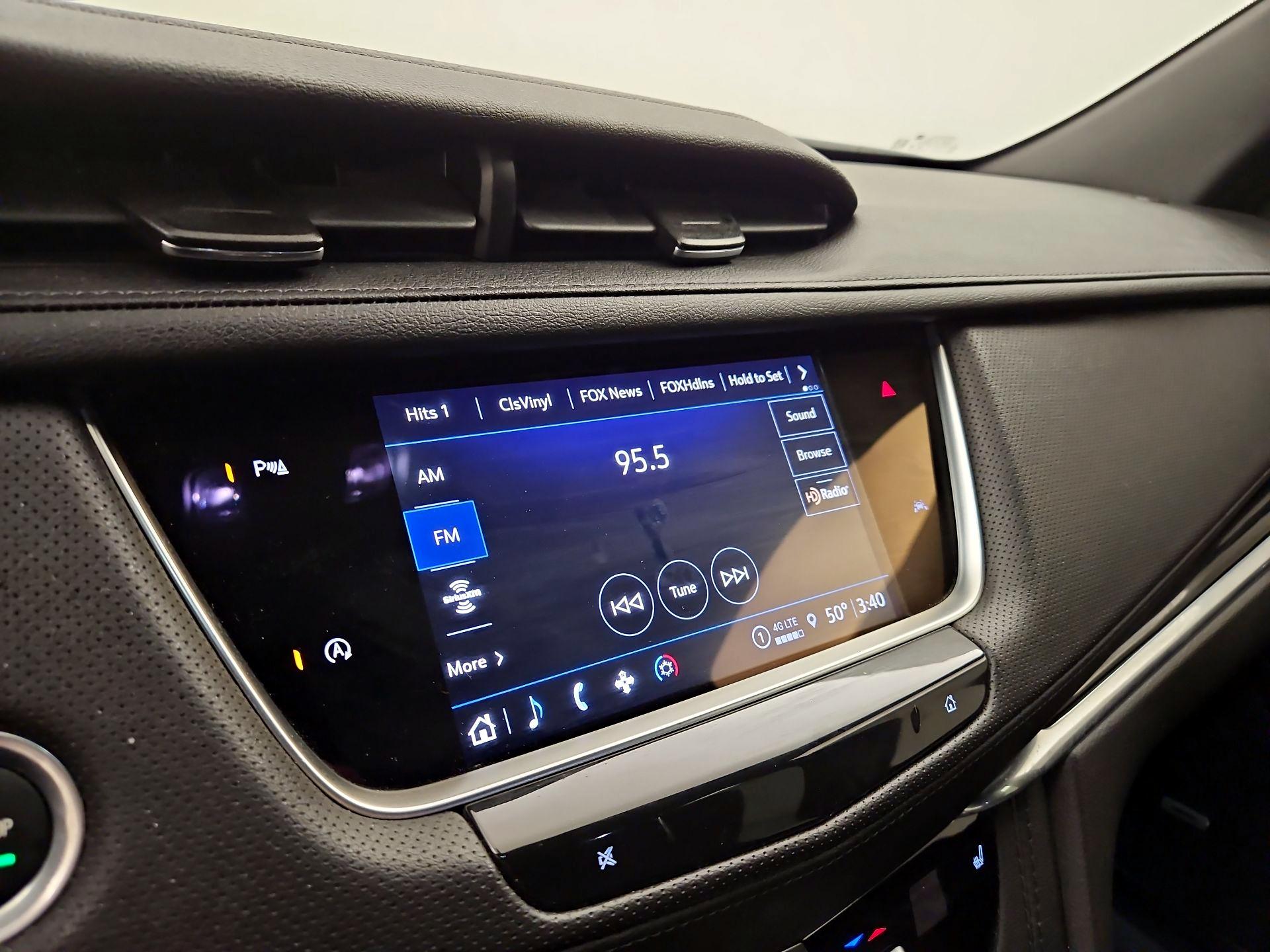 Thumbnail: 2024 Cadillac XT6 - 15