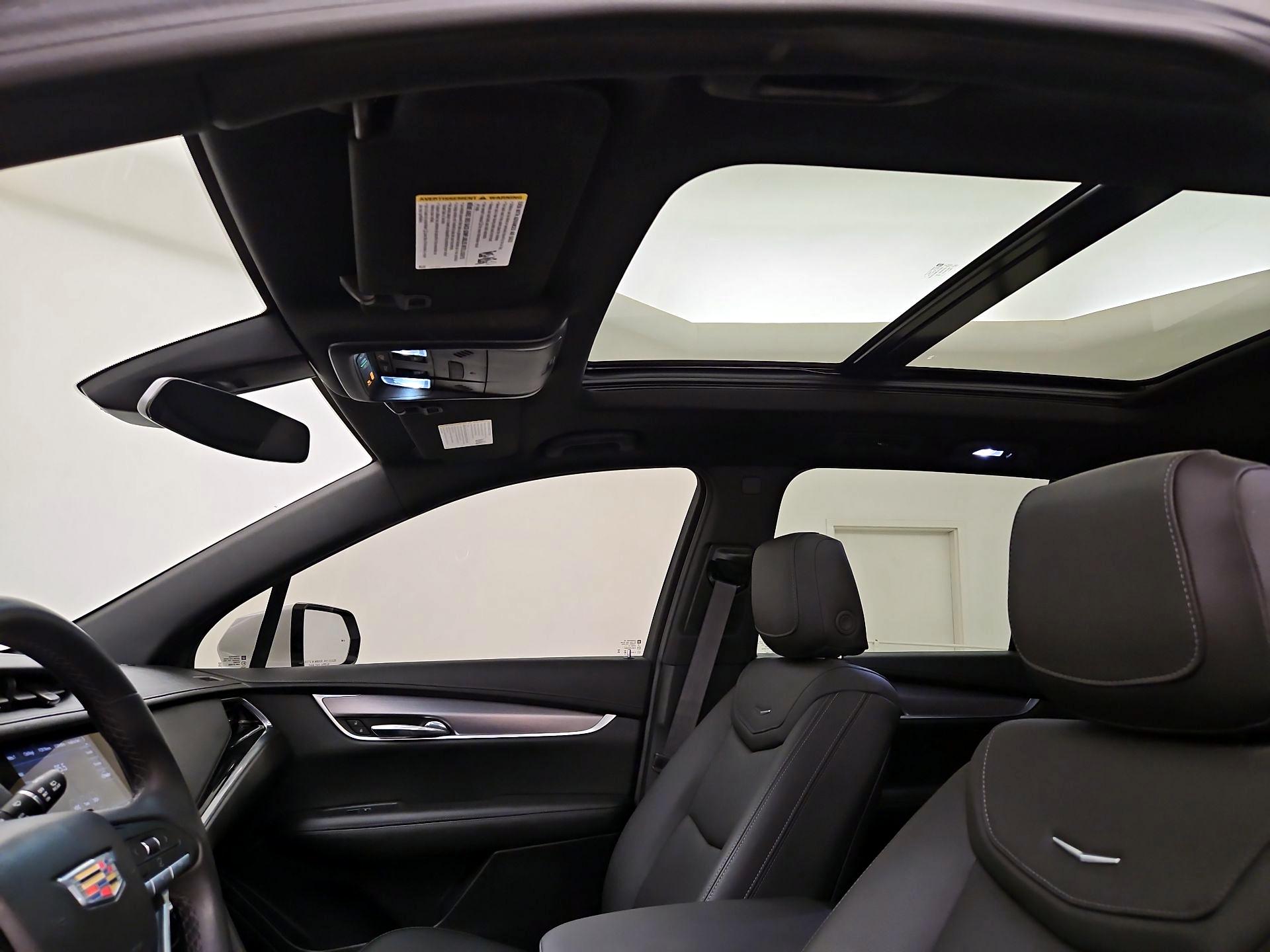 Thumbnail: 2024 Cadillac XT6 - 19