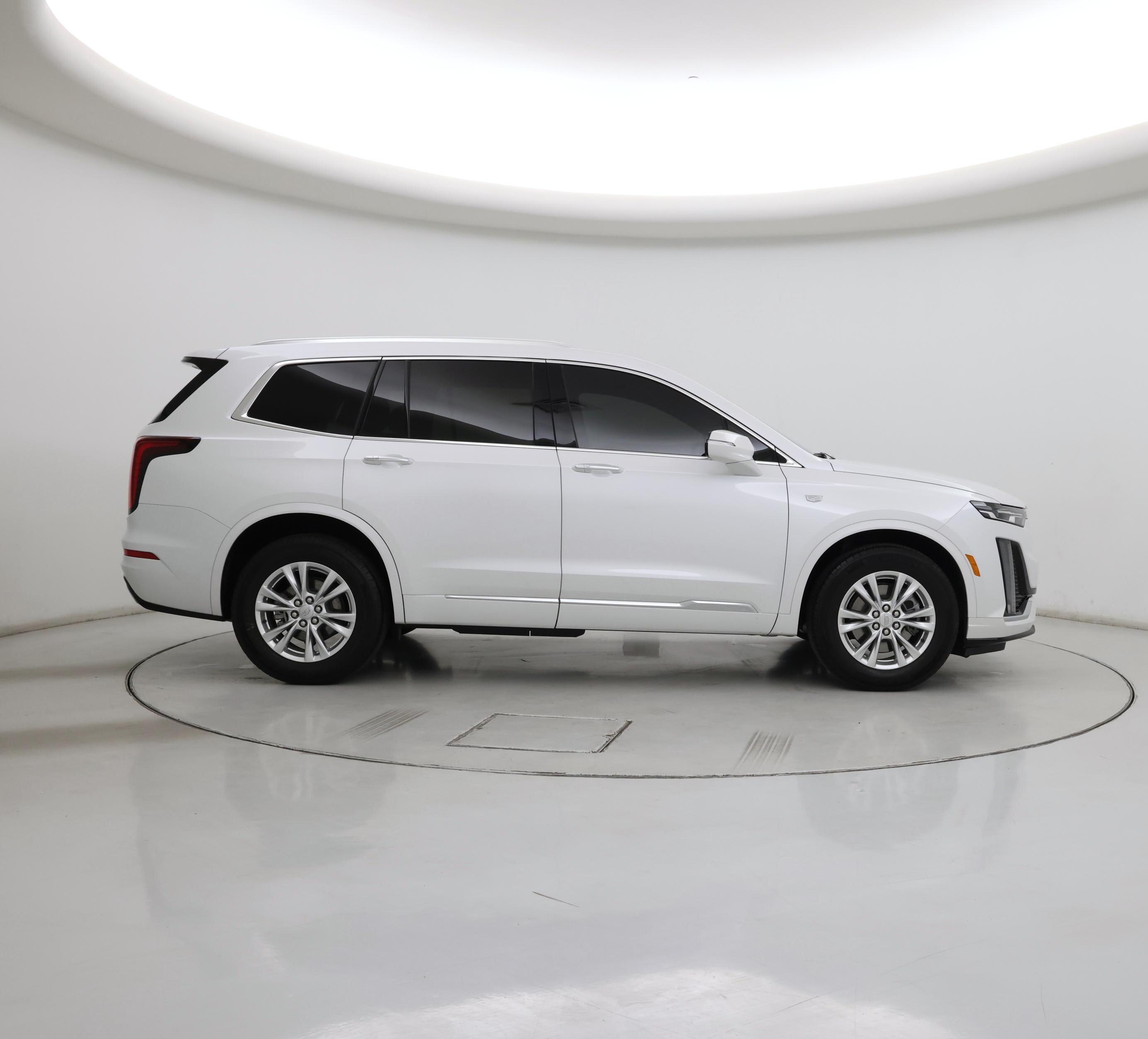 Thumbnail: 2024 Cadillac XT6 - 7