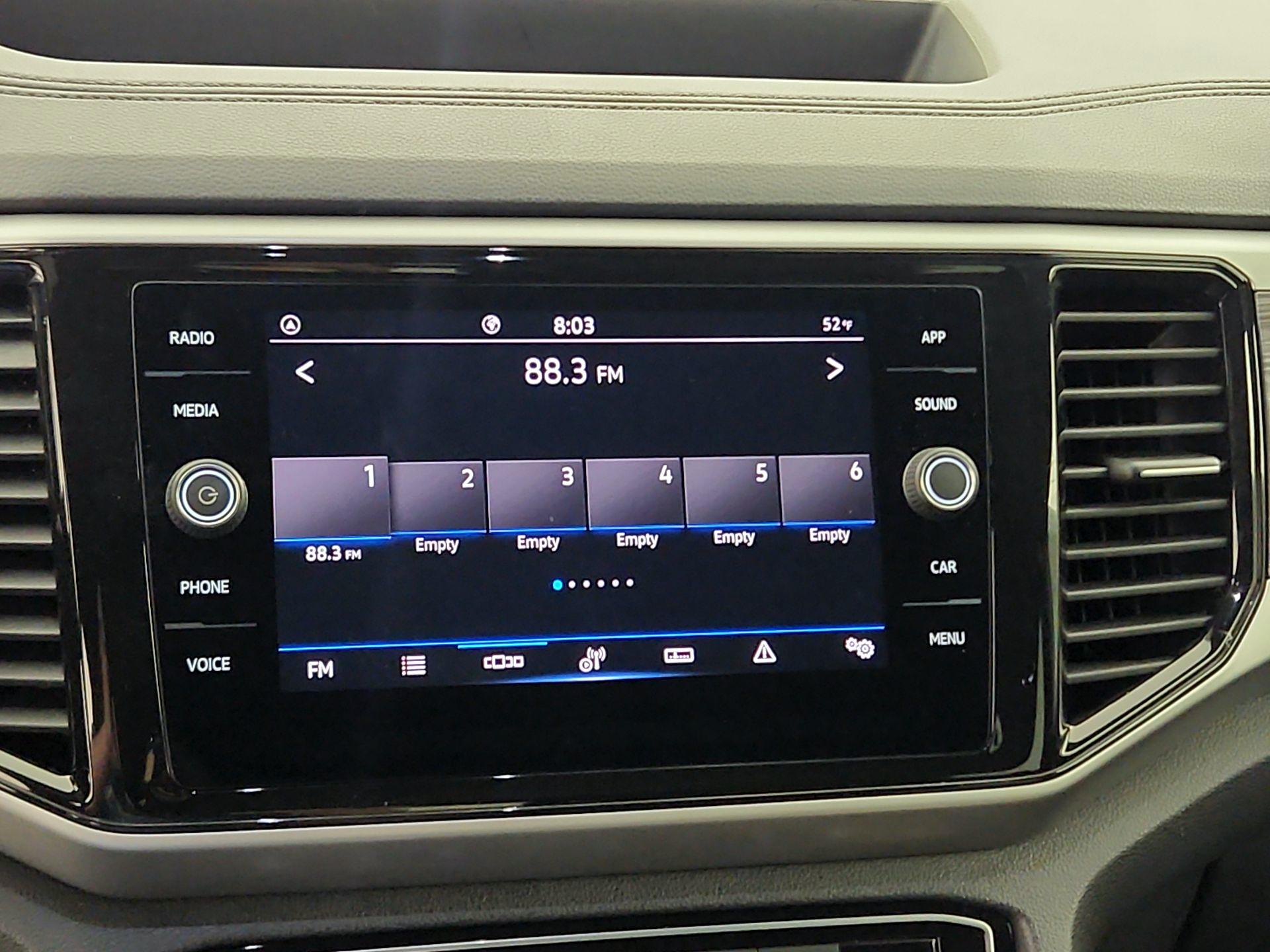 Thumbnail: 2023 Volkswagen Atlas - 15