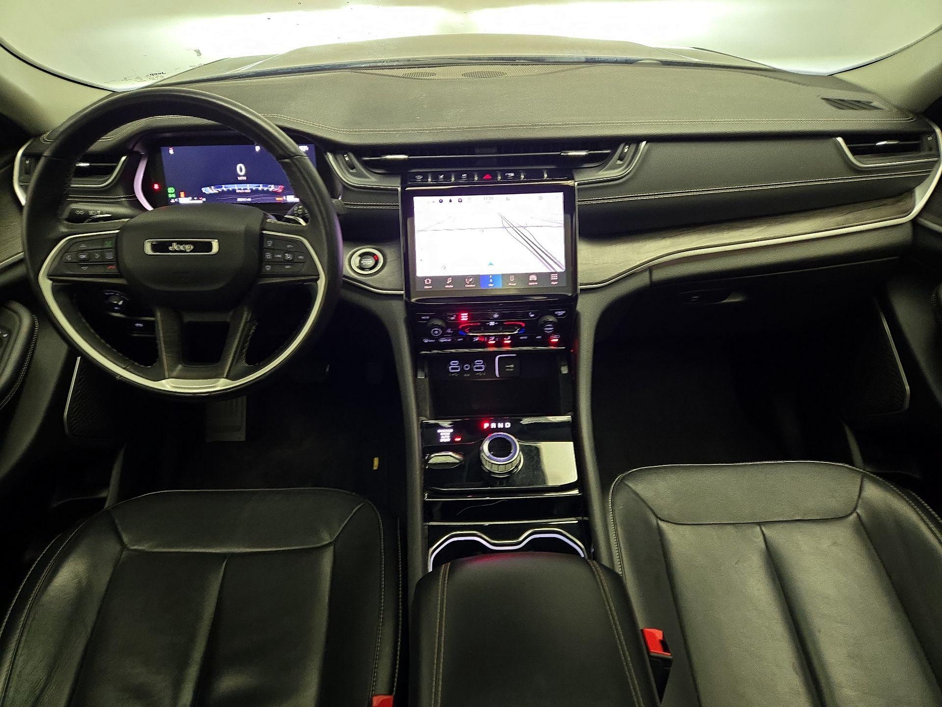 Thumbnail: 2022 Jeep Grand Cherokee - 9