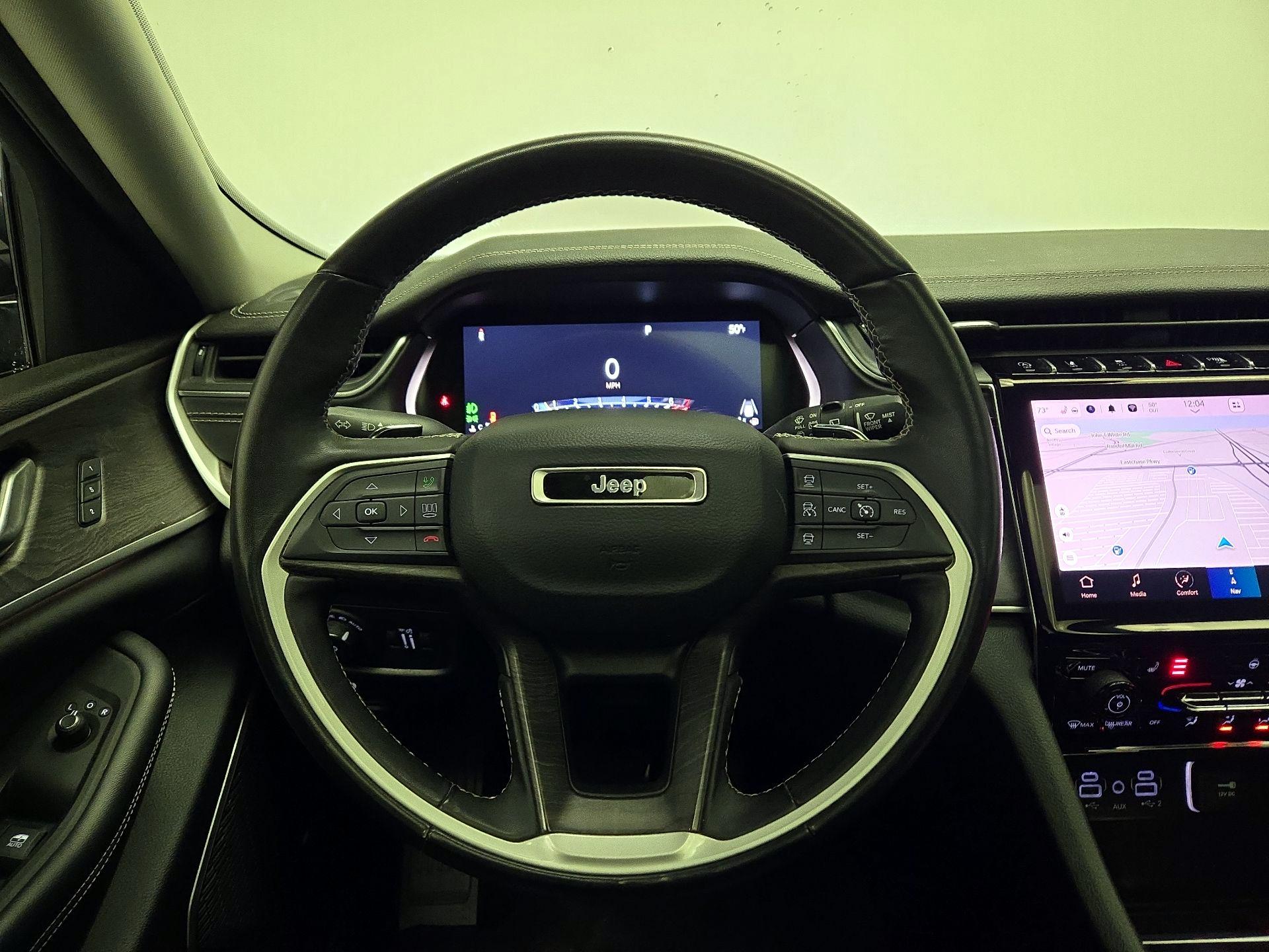 Thumbnail: 2022 Jeep Grand Cherokee - 10