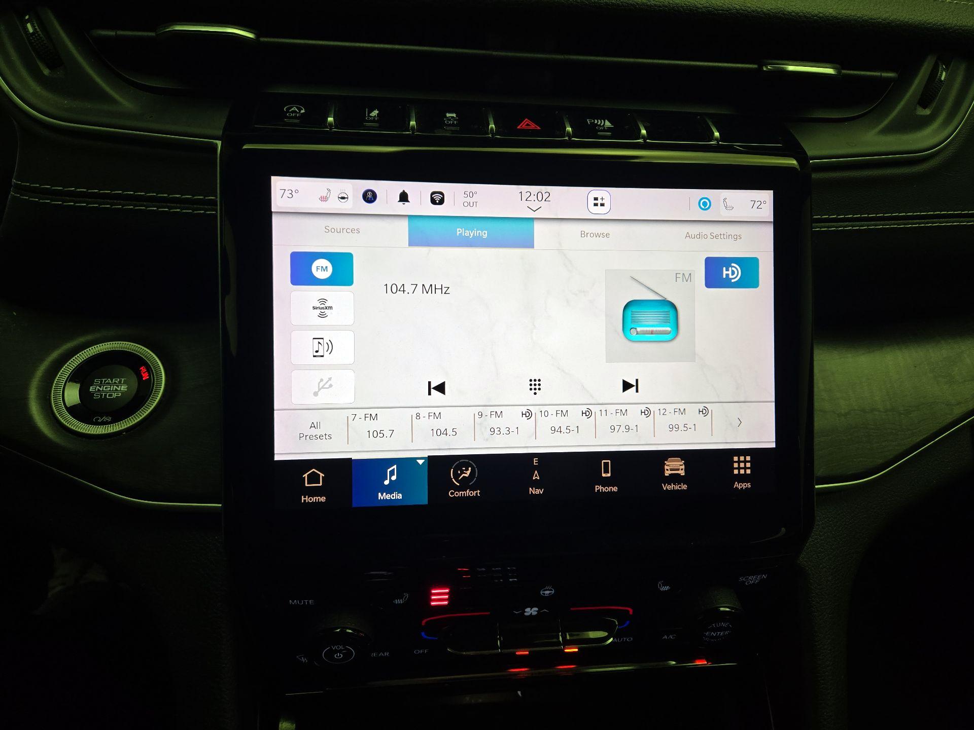 Thumbnail: 2022 Jeep Grand Cherokee - 16