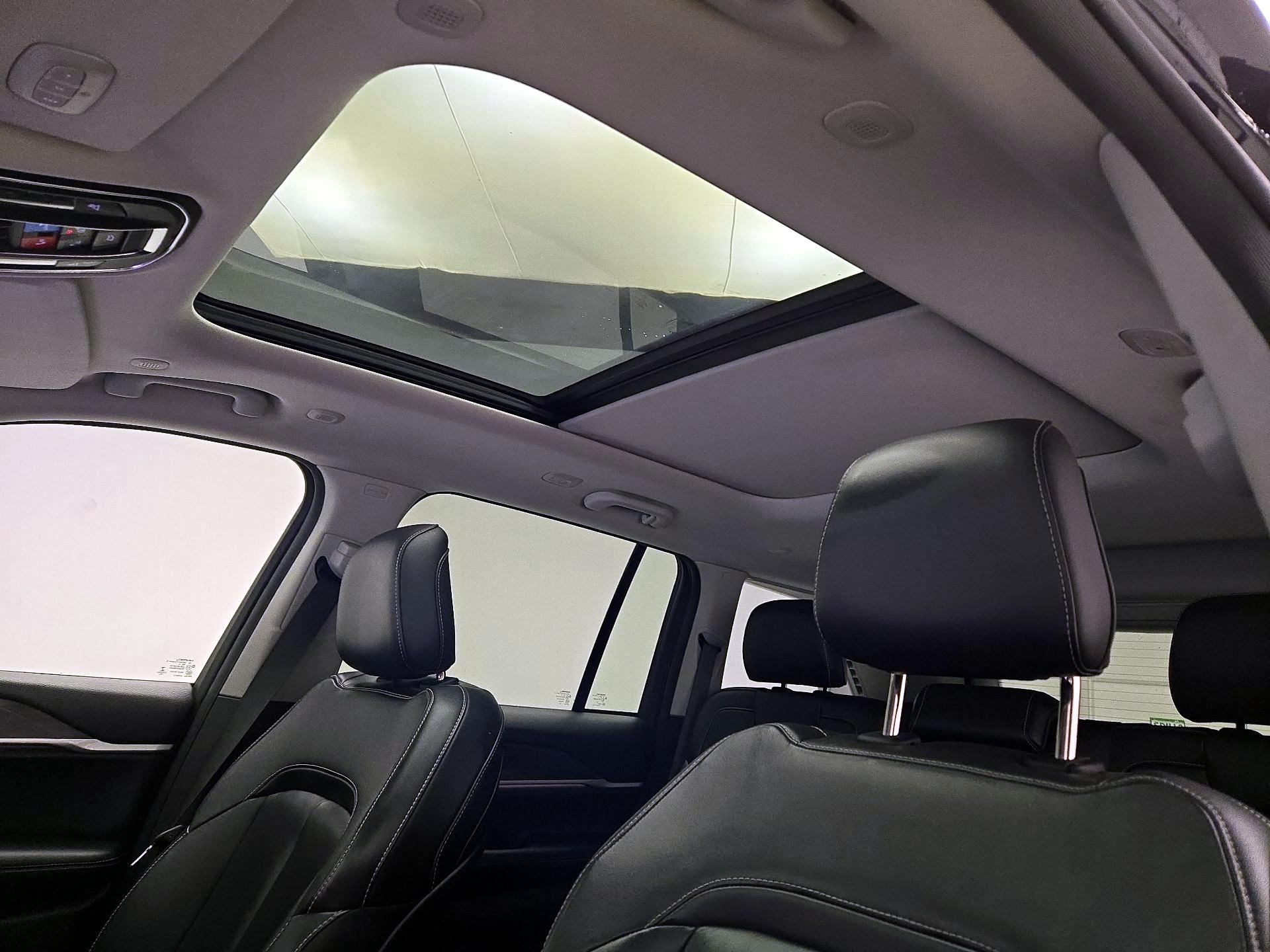 Thumbnail: 2022 Jeep Grand Cherokee - 20