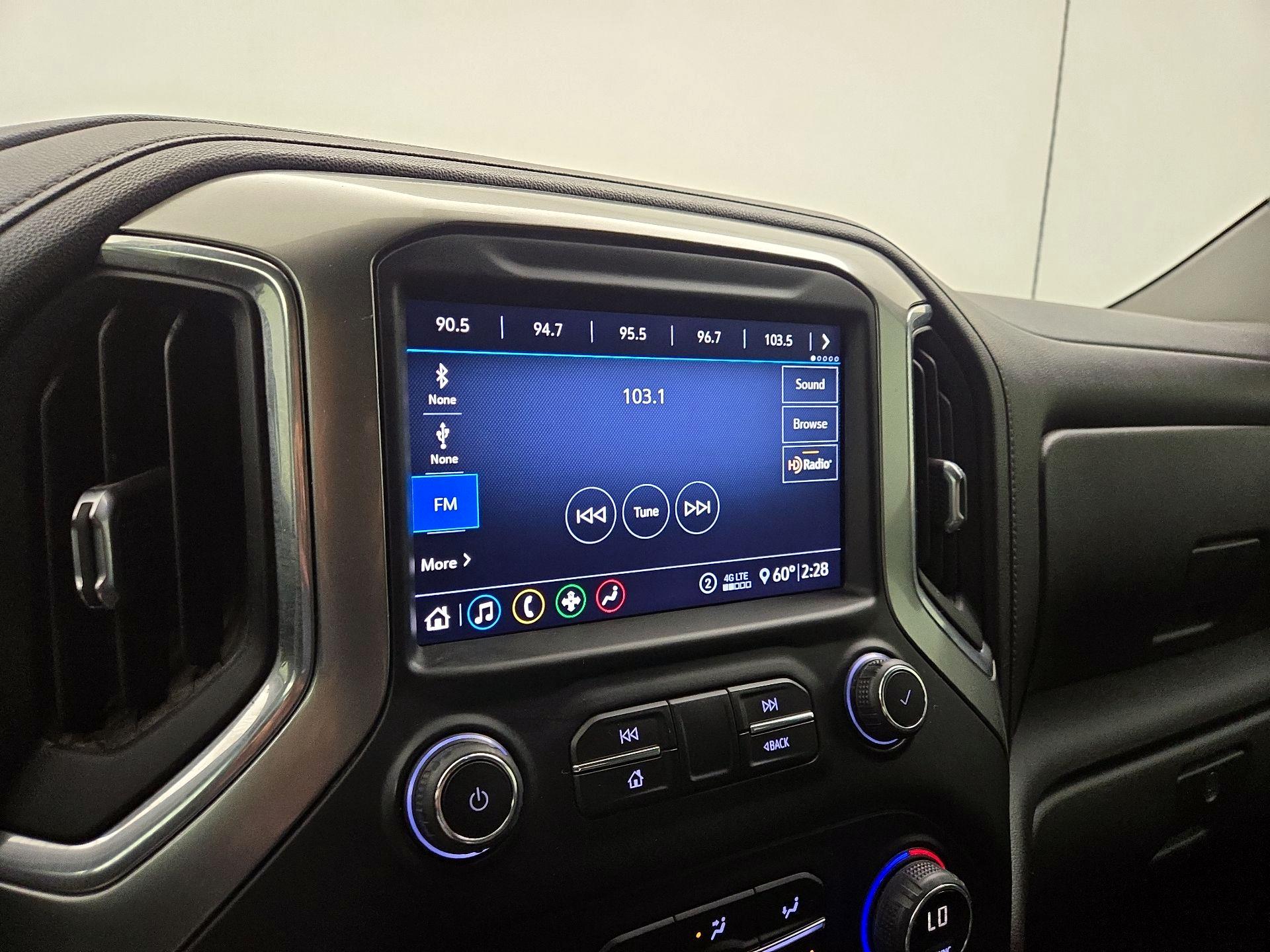 Thumbnail: 2020 Chevrolet Silverado 1500 - 15