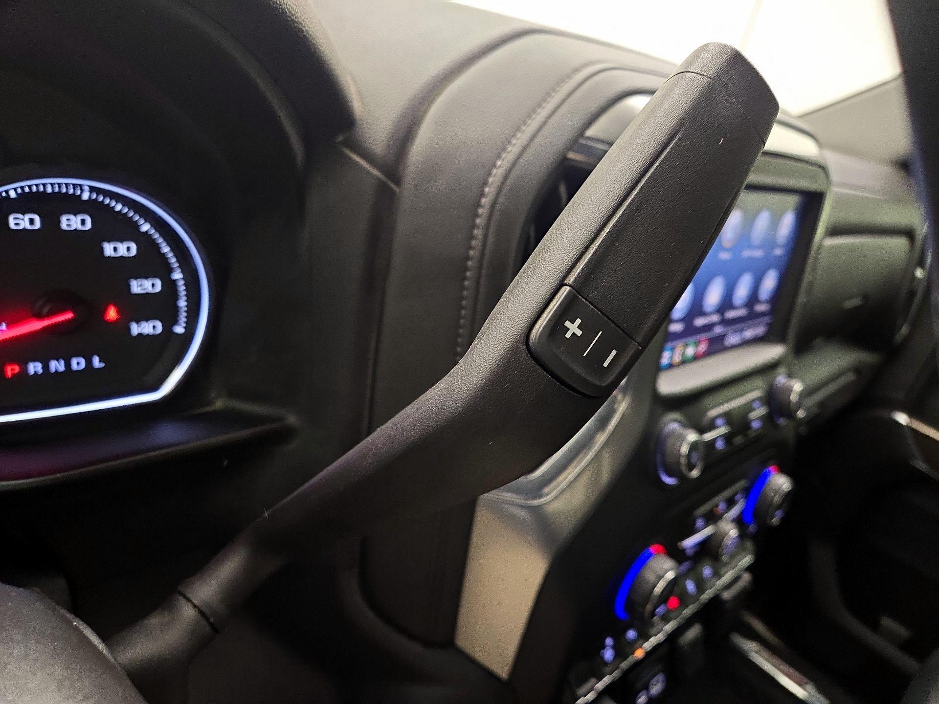 Thumbnail: 2020 Chevrolet Silverado 1500 - 17