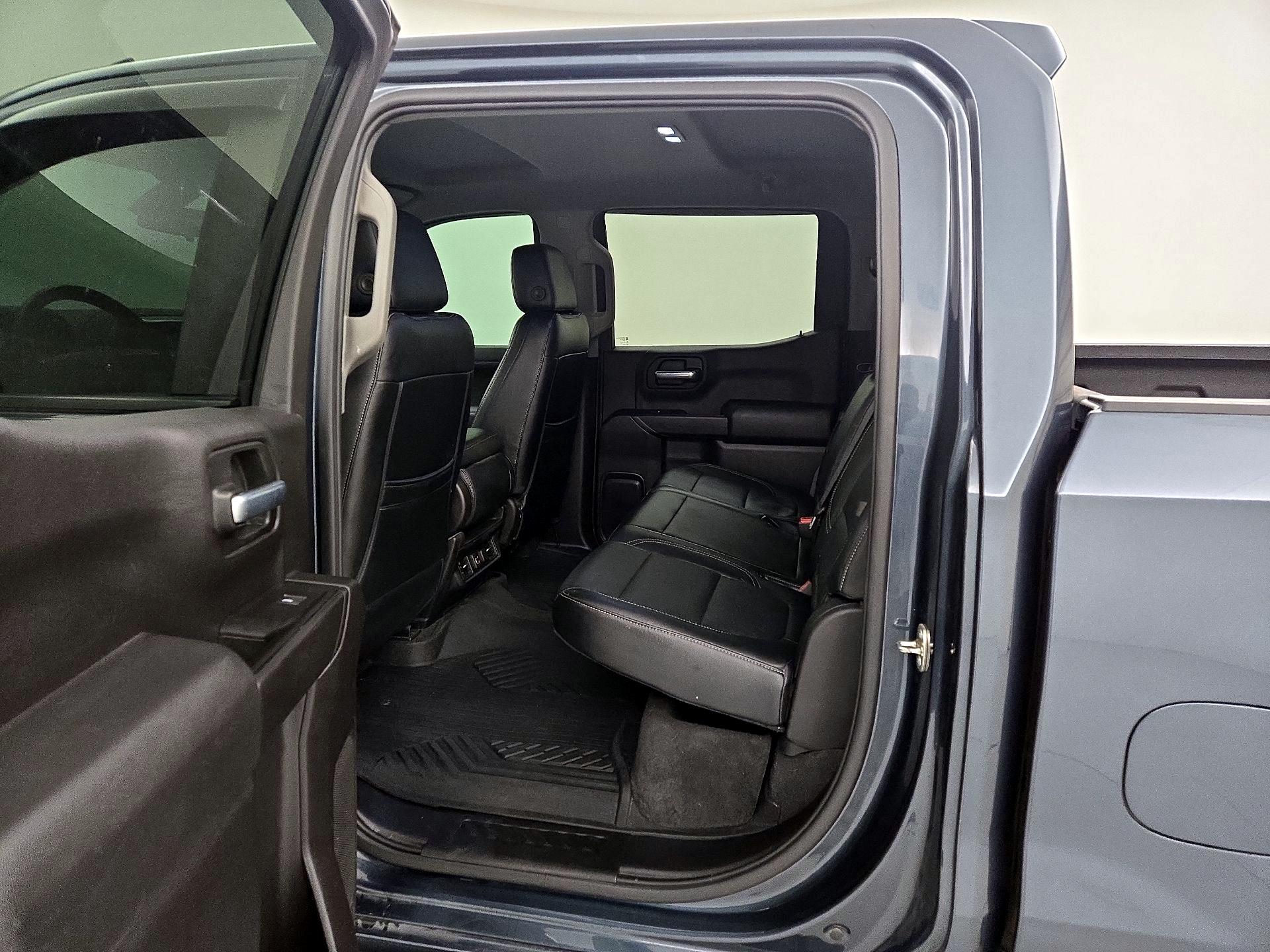 Thumbnail: 2020 Chevrolet Silverado 1500 - 19