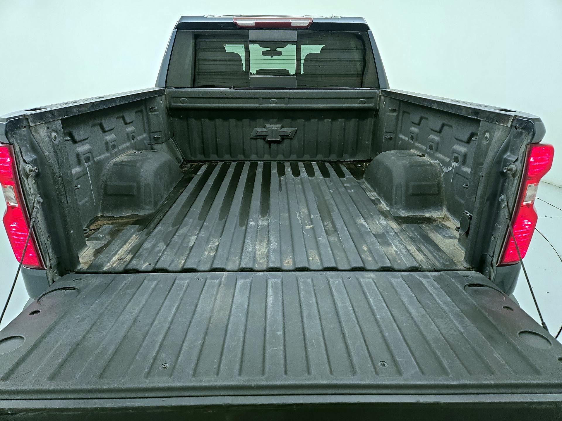 Thumbnail: 2020 Chevrolet Silverado 1500 - 20