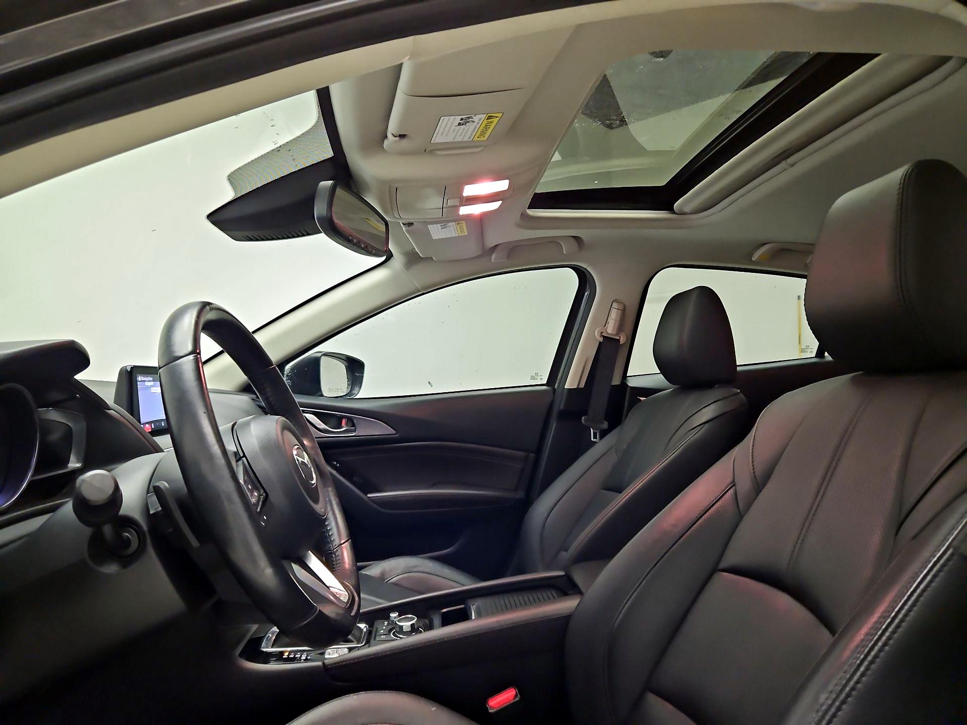 Thumbnail: 2017 Mazda Mazda3 - 20