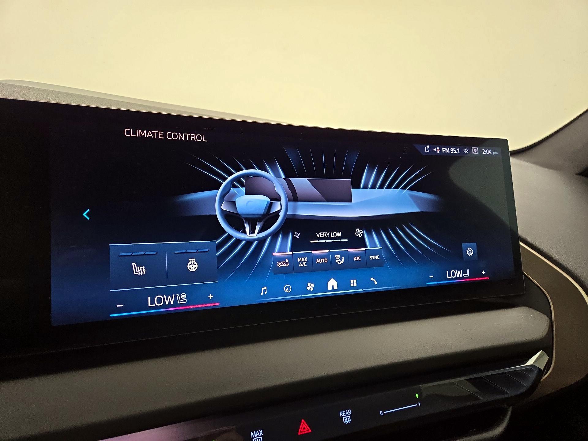 Thumbnail: 2025 BMW X3 - 15