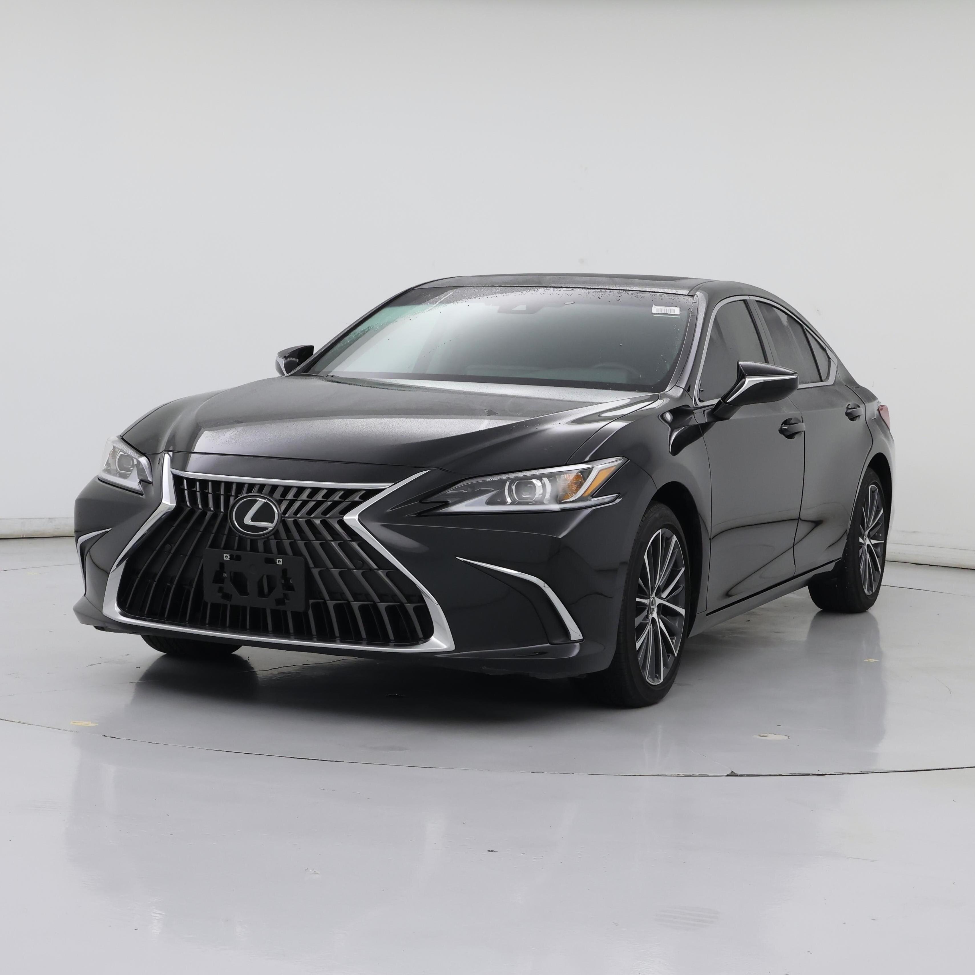 Thumbnail: 2025 Lexus ES - 4