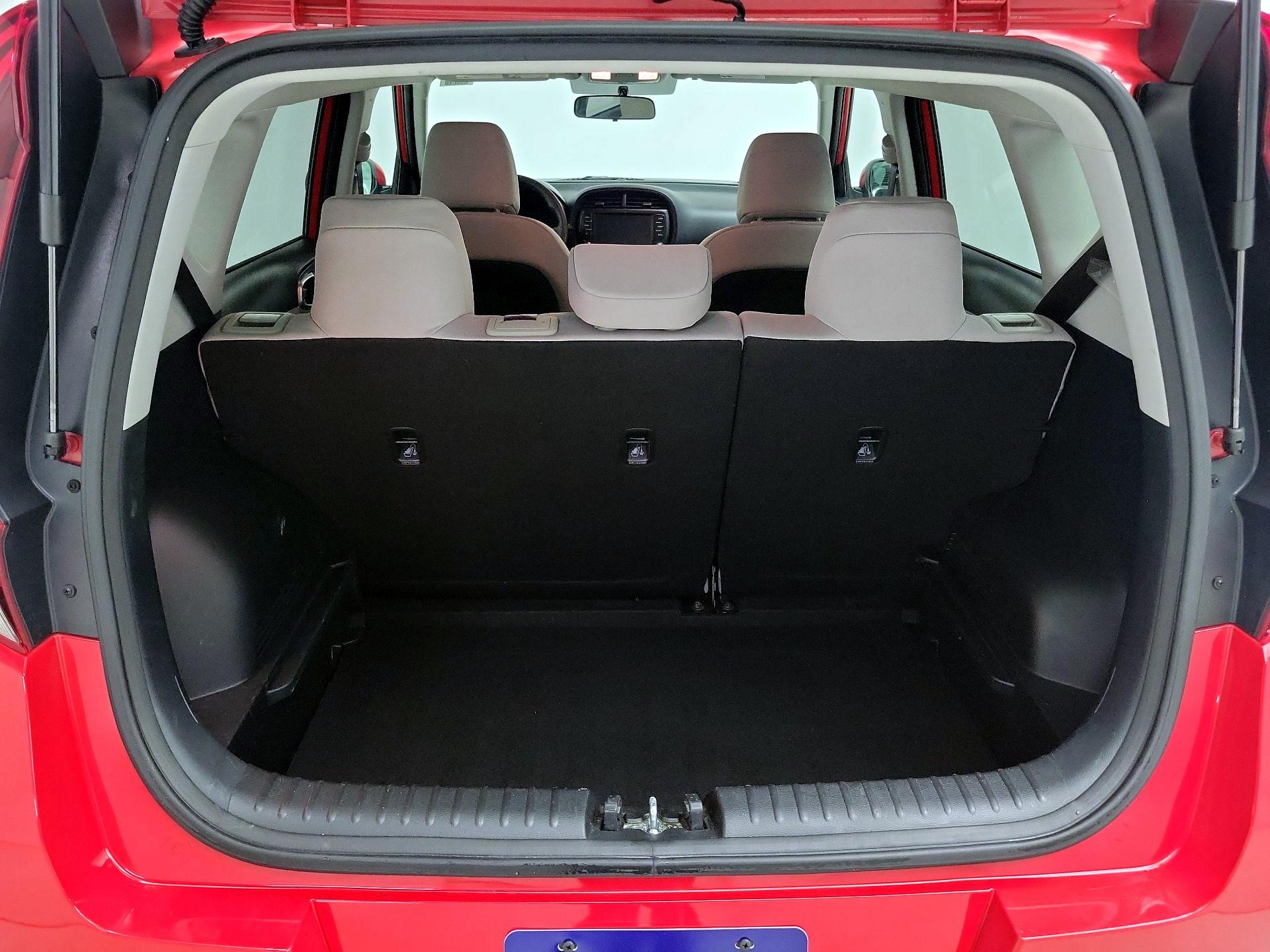 Thumbnail: 2022 Kia Soul - 19