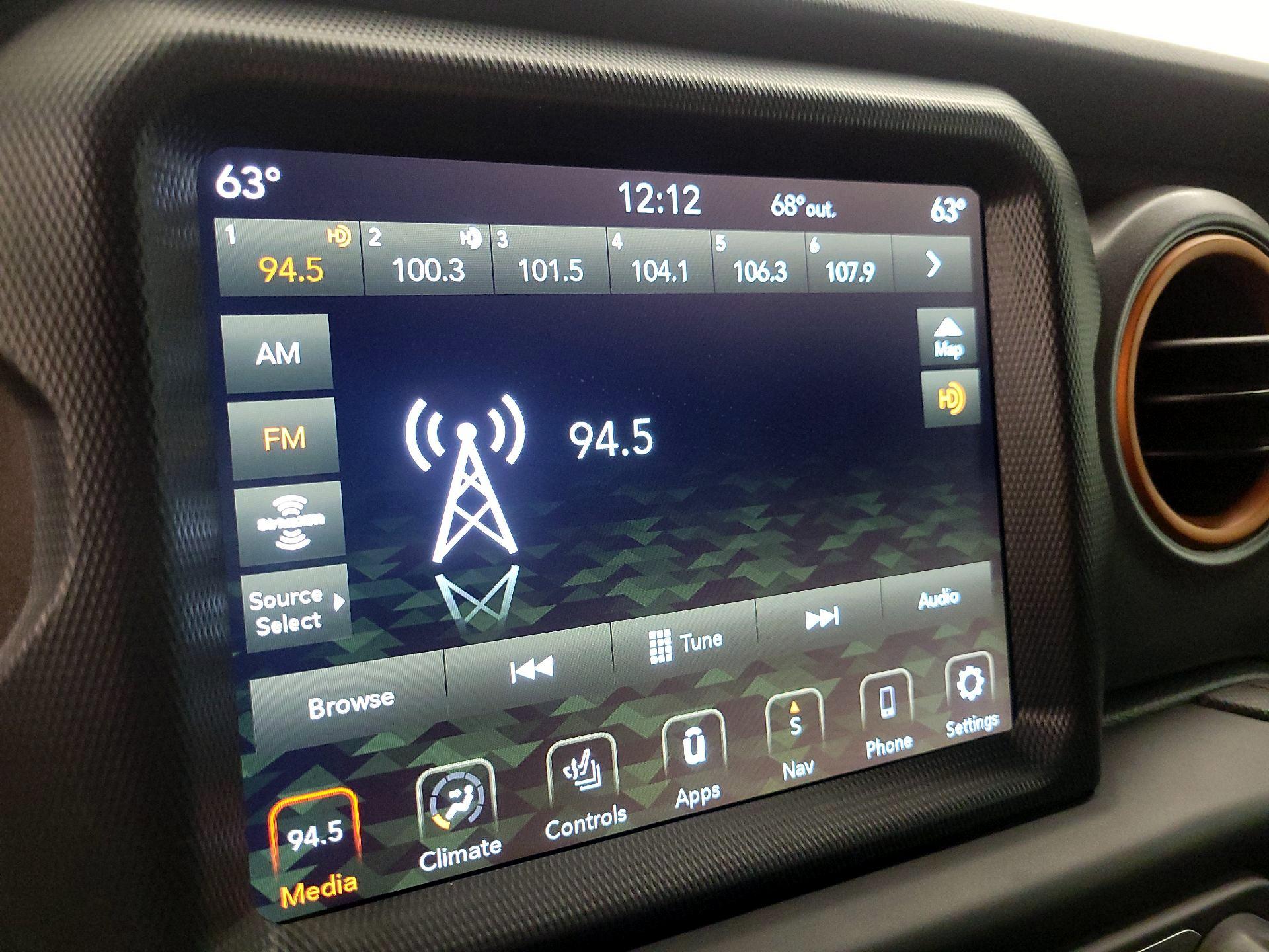 Thumbnail: 2023 Jeep Gladiator - 16