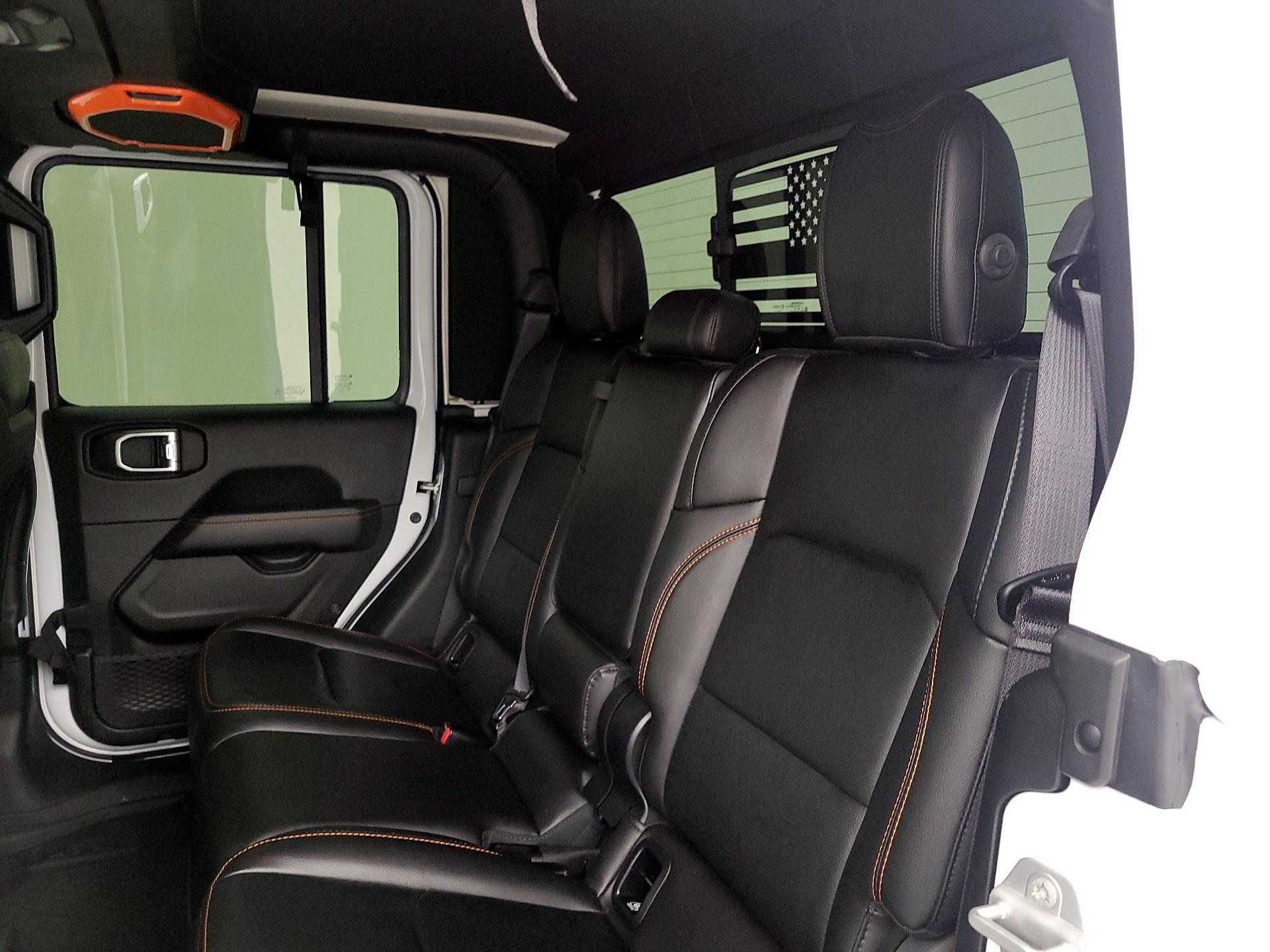 Thumbnail: 2023 Jeep Gladiator - 20