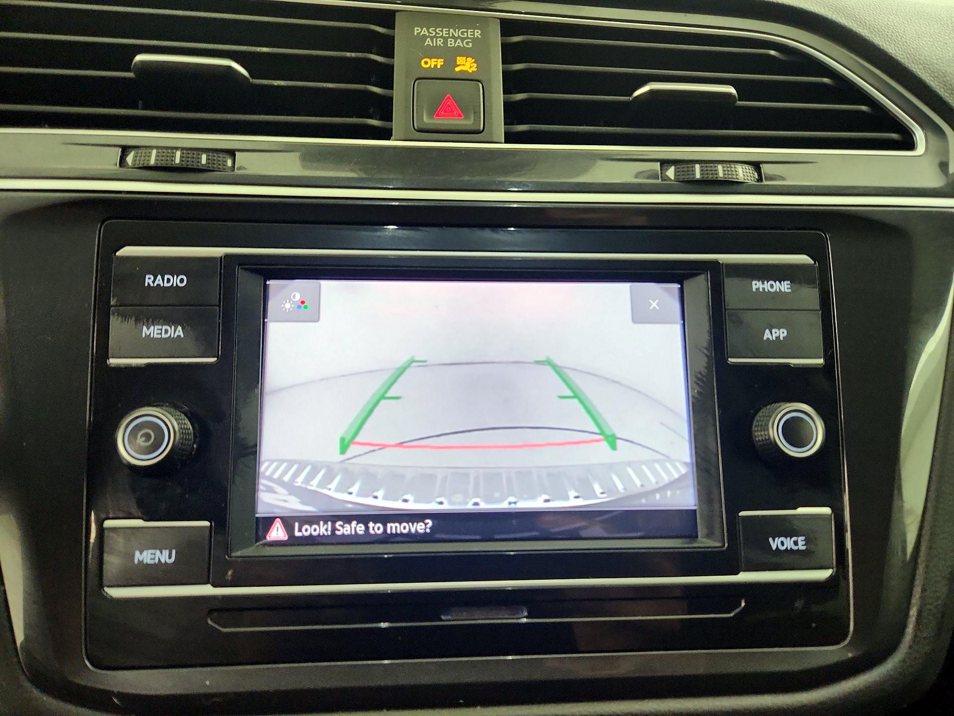 Thumbnail: 2024 Volkswagen Tiguan - 14