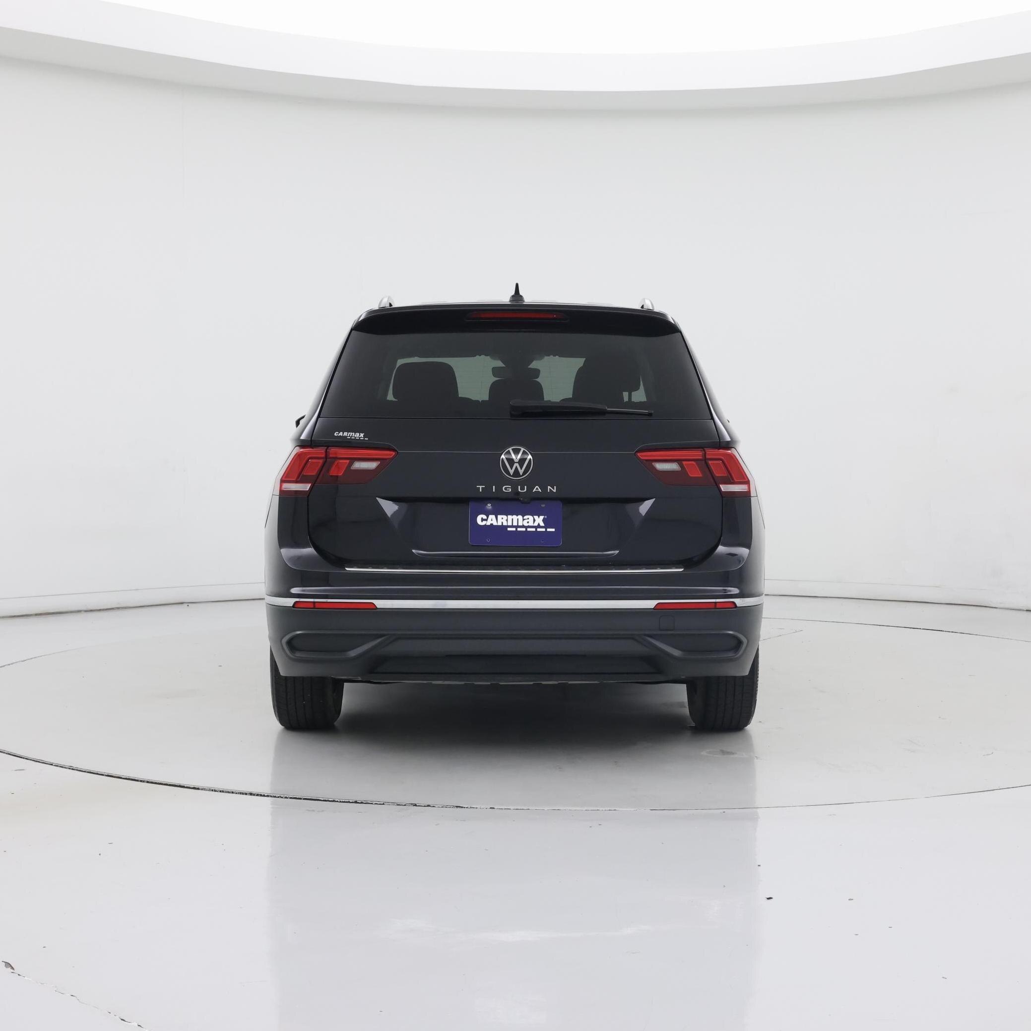 Thumbnail: 2024 Volkswagen Tiguan - 6