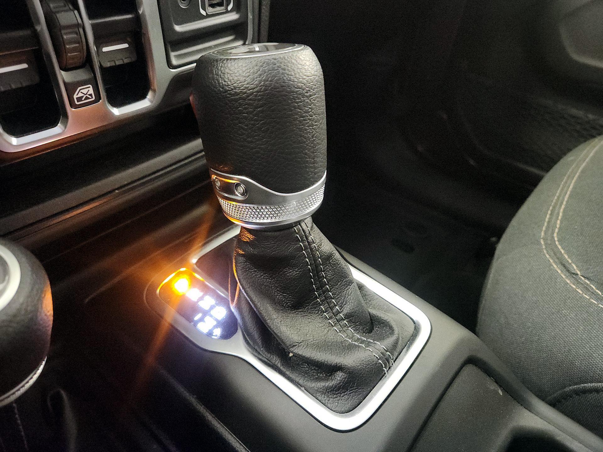 Thumbnail: 2025 Jeep Wrangler - 15