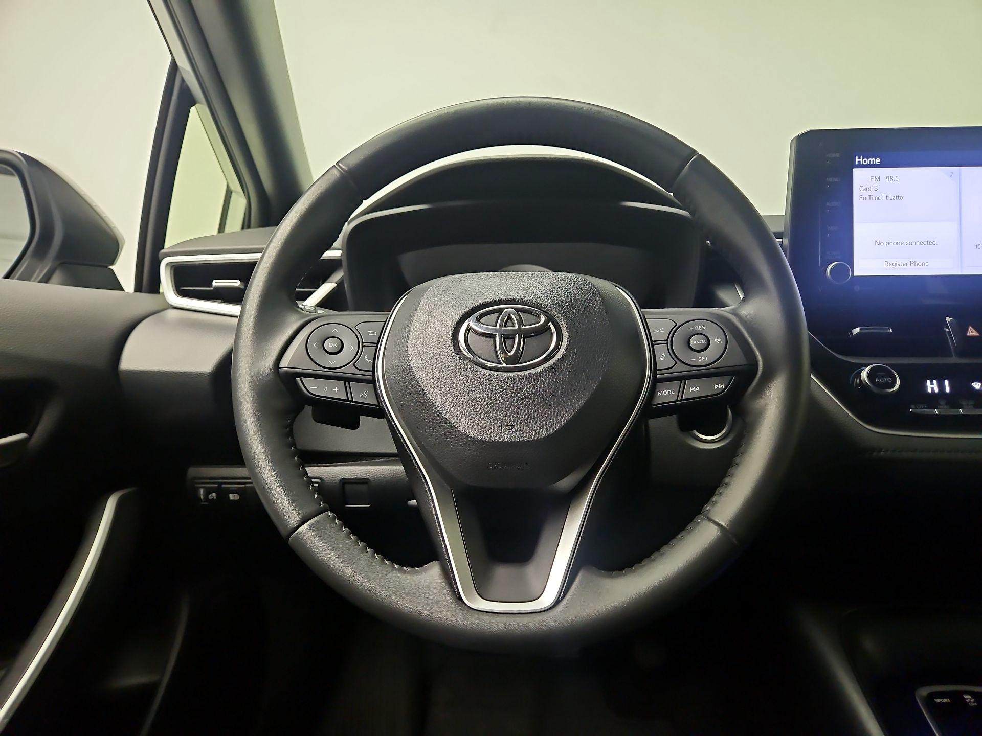 Thumbnail: 2022 Toyota Corolla - 10