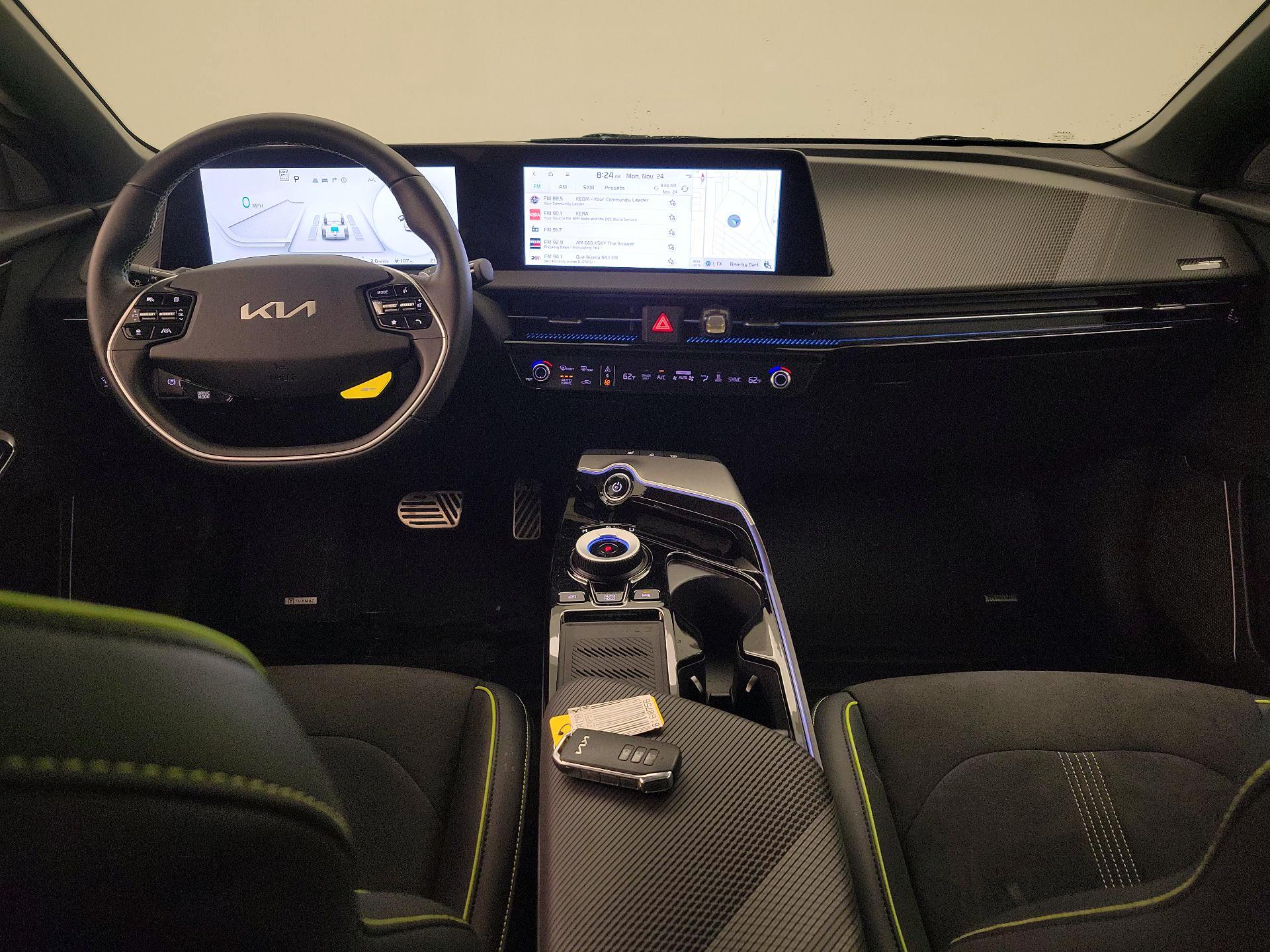 Thumbnail: 2023 Kia EV6 - 9