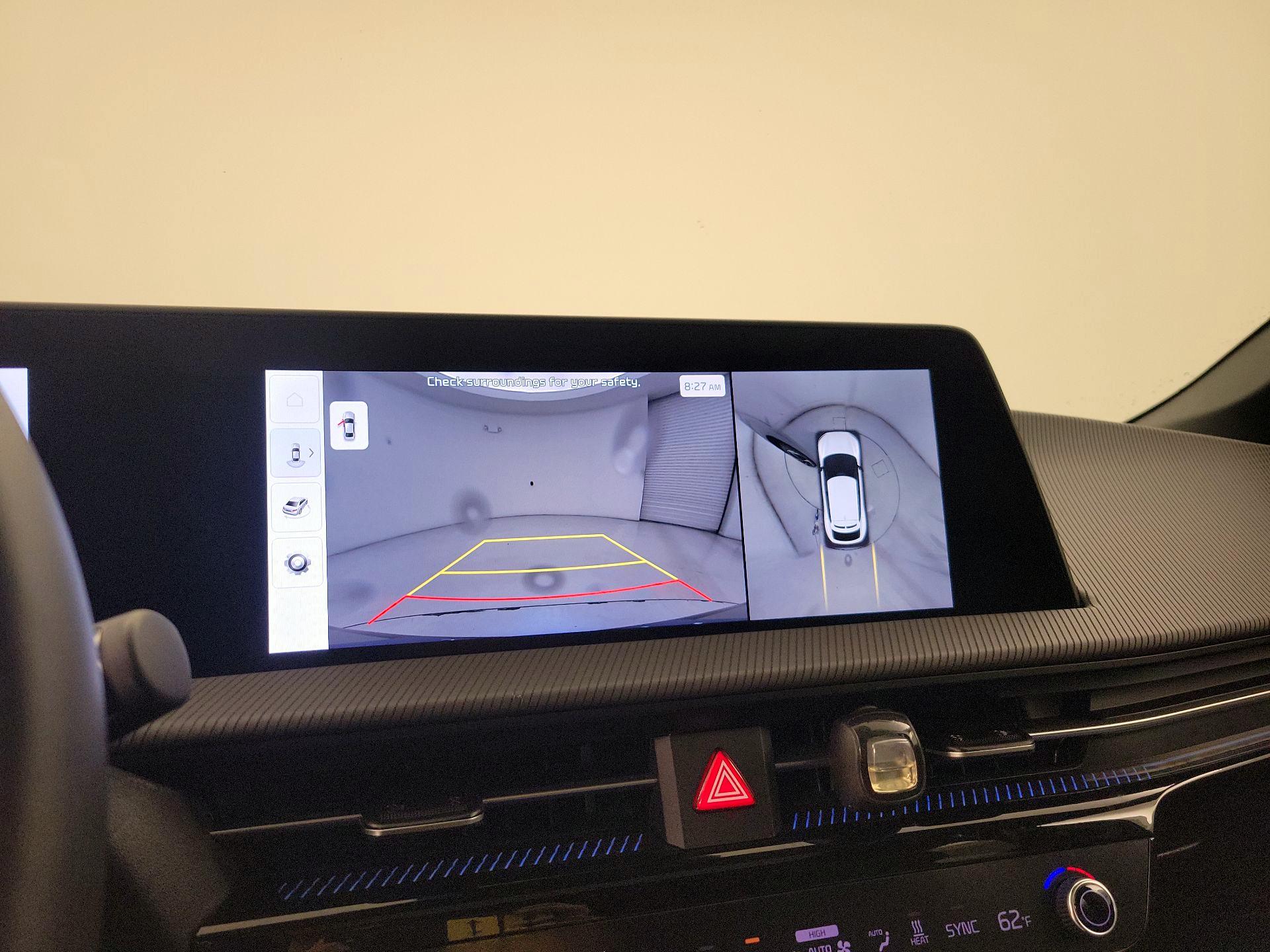 Thumbnail: 2023 Kia EV6 - 14