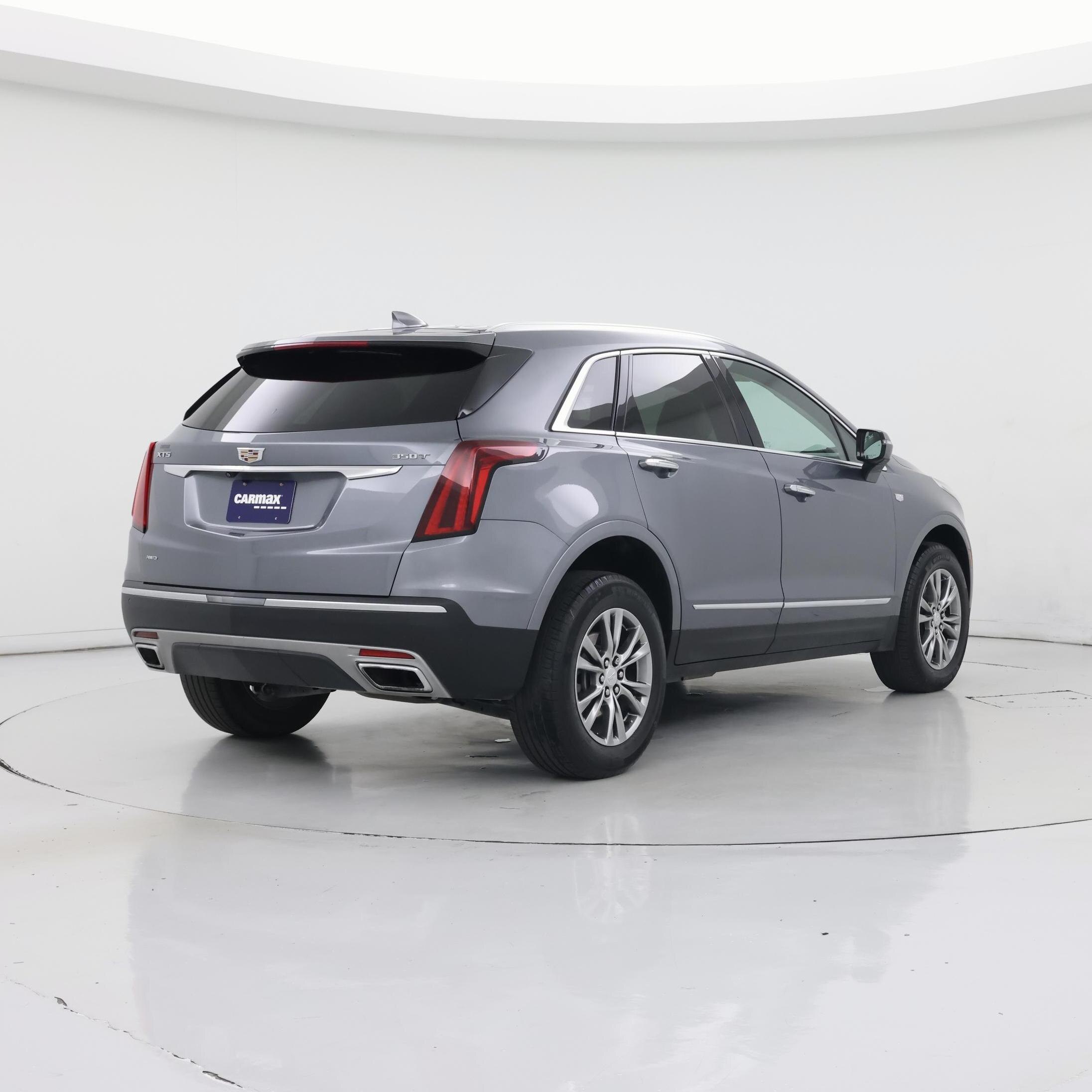 Thumbnail: 2022 Cadillac XT5 - 8