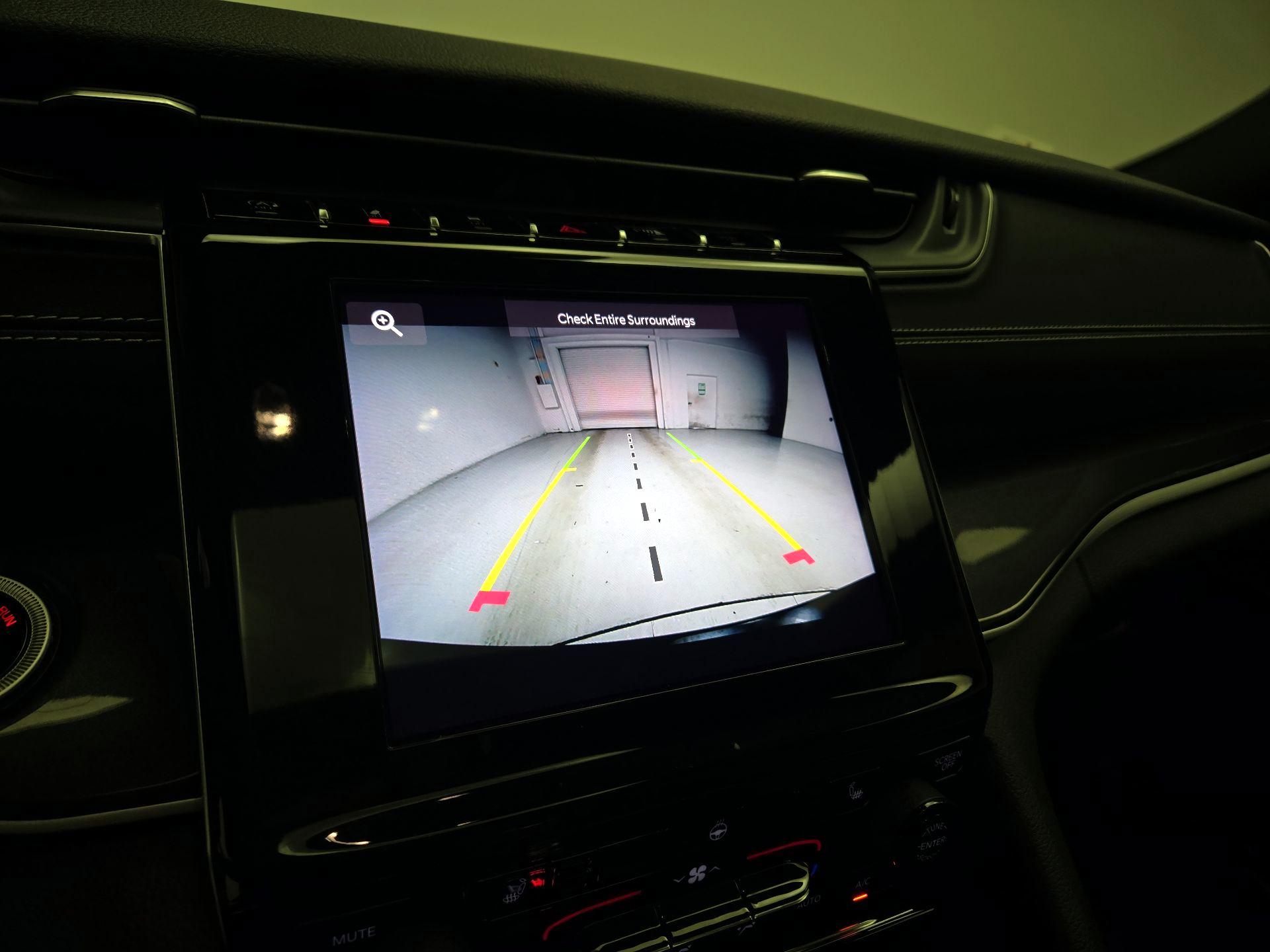 Thumbnail: 2022 Jeep Grand Cherokee - 13