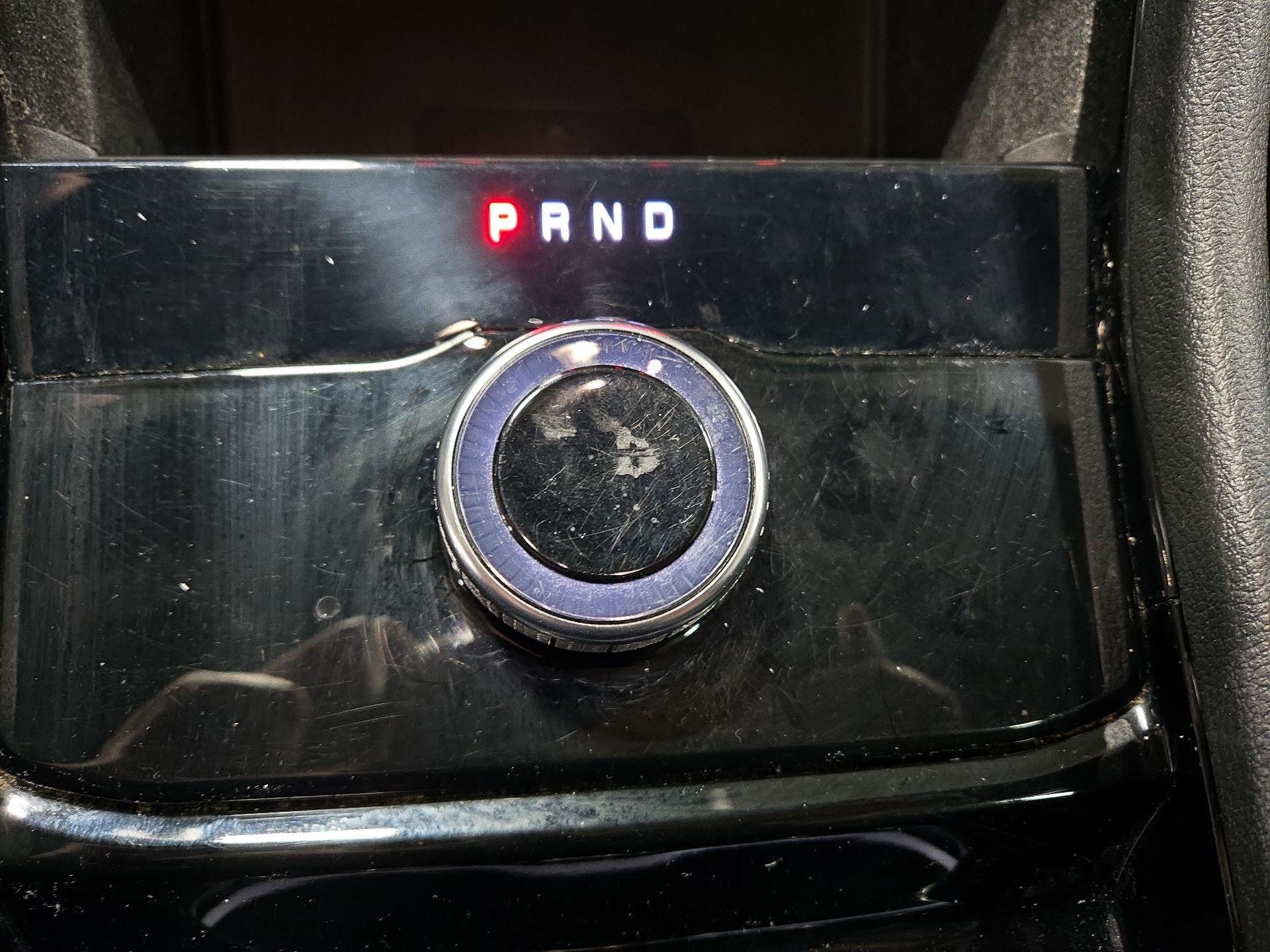 Thumbnail: 2022 Jeep Grand Cherokee - 16