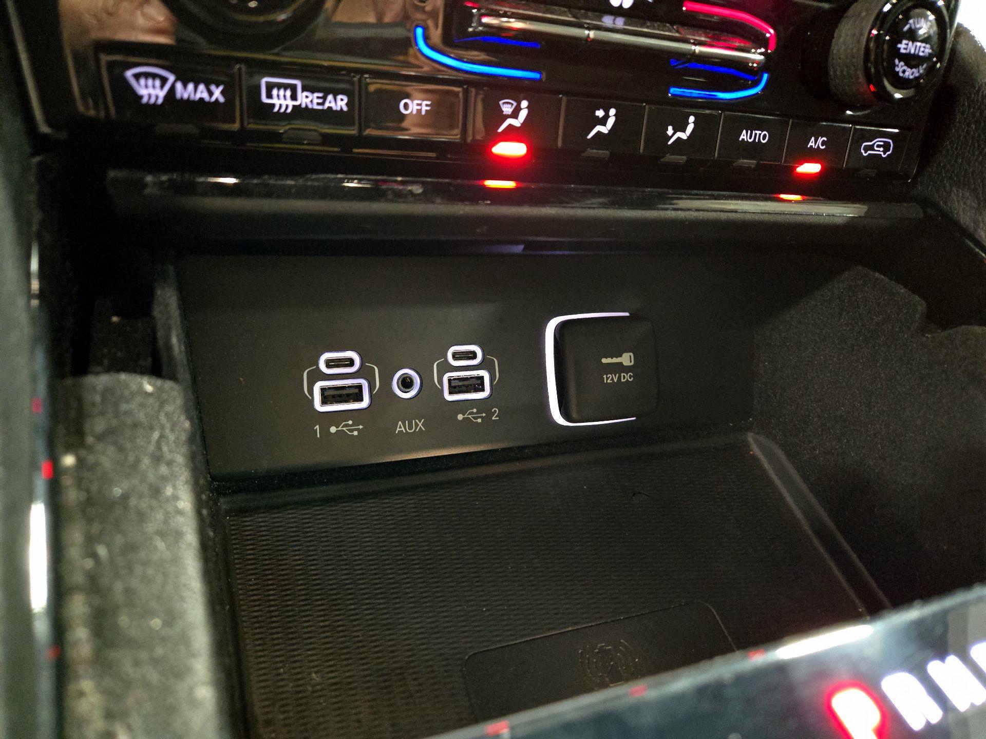 Thumbnail: 2022 Jeep Grand Cherokee - 17