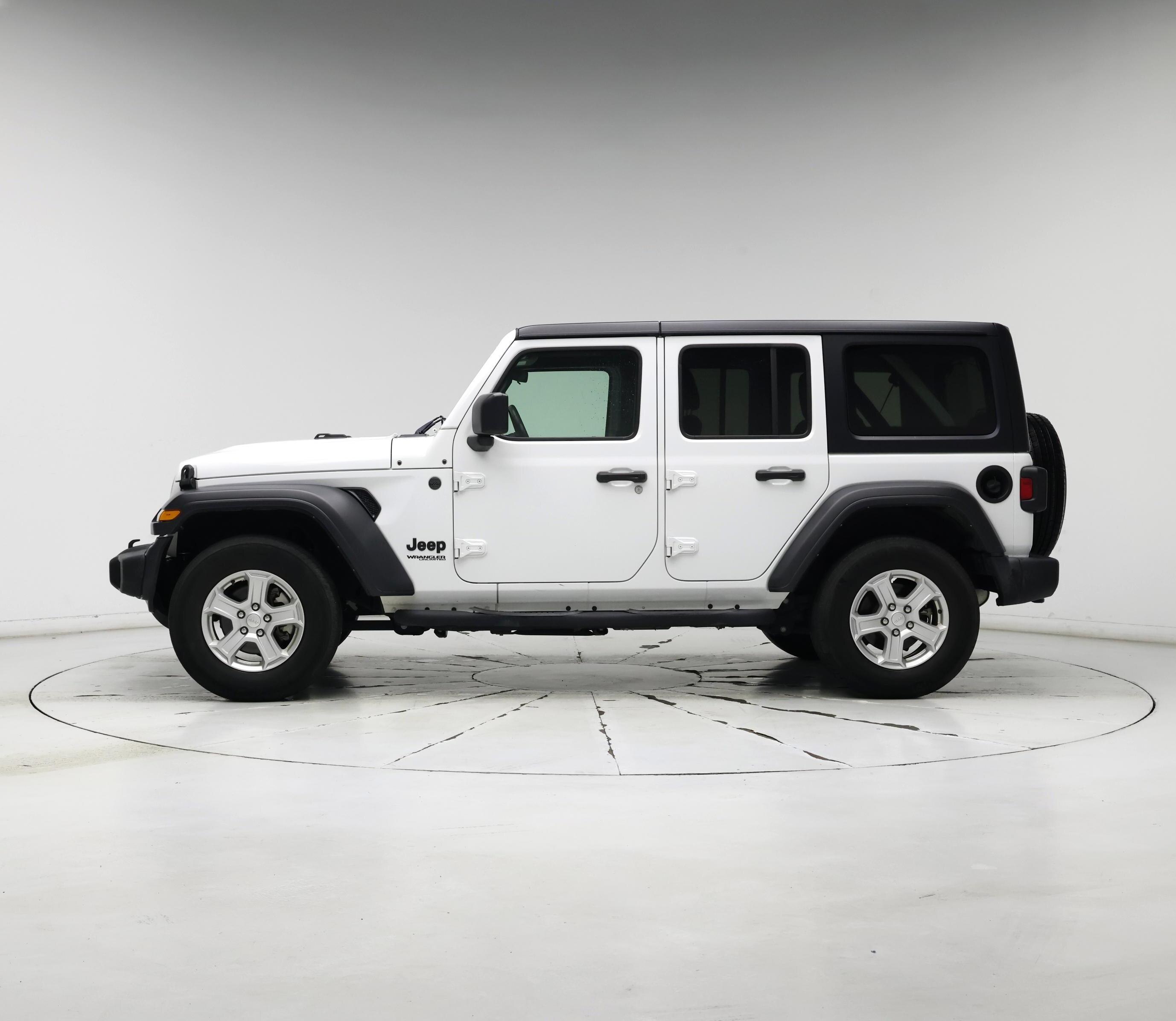 Thumbnail: 2022 Jeep Wrangler - 3