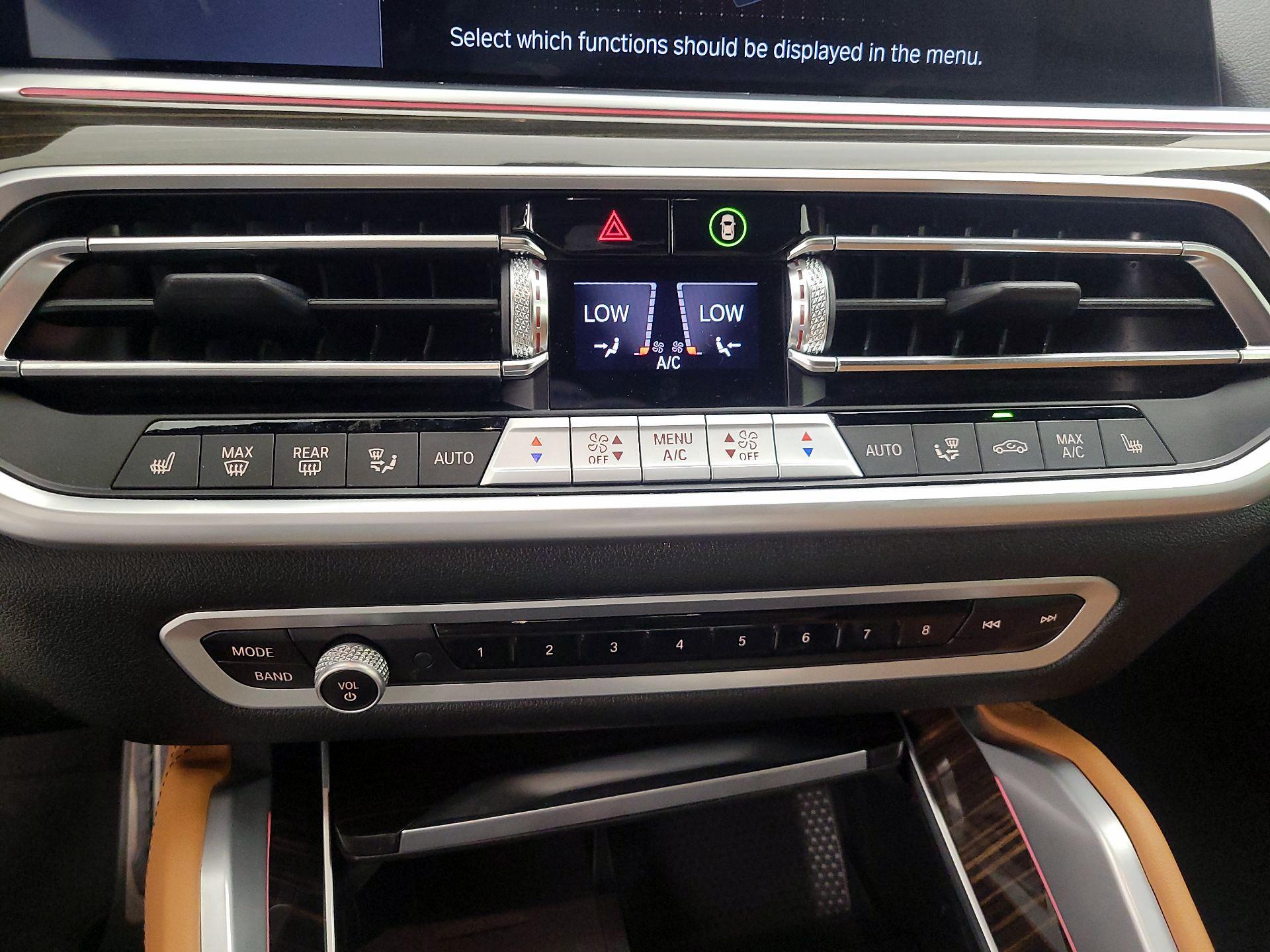 Thumbnail: 2023 BMW X6 - 17