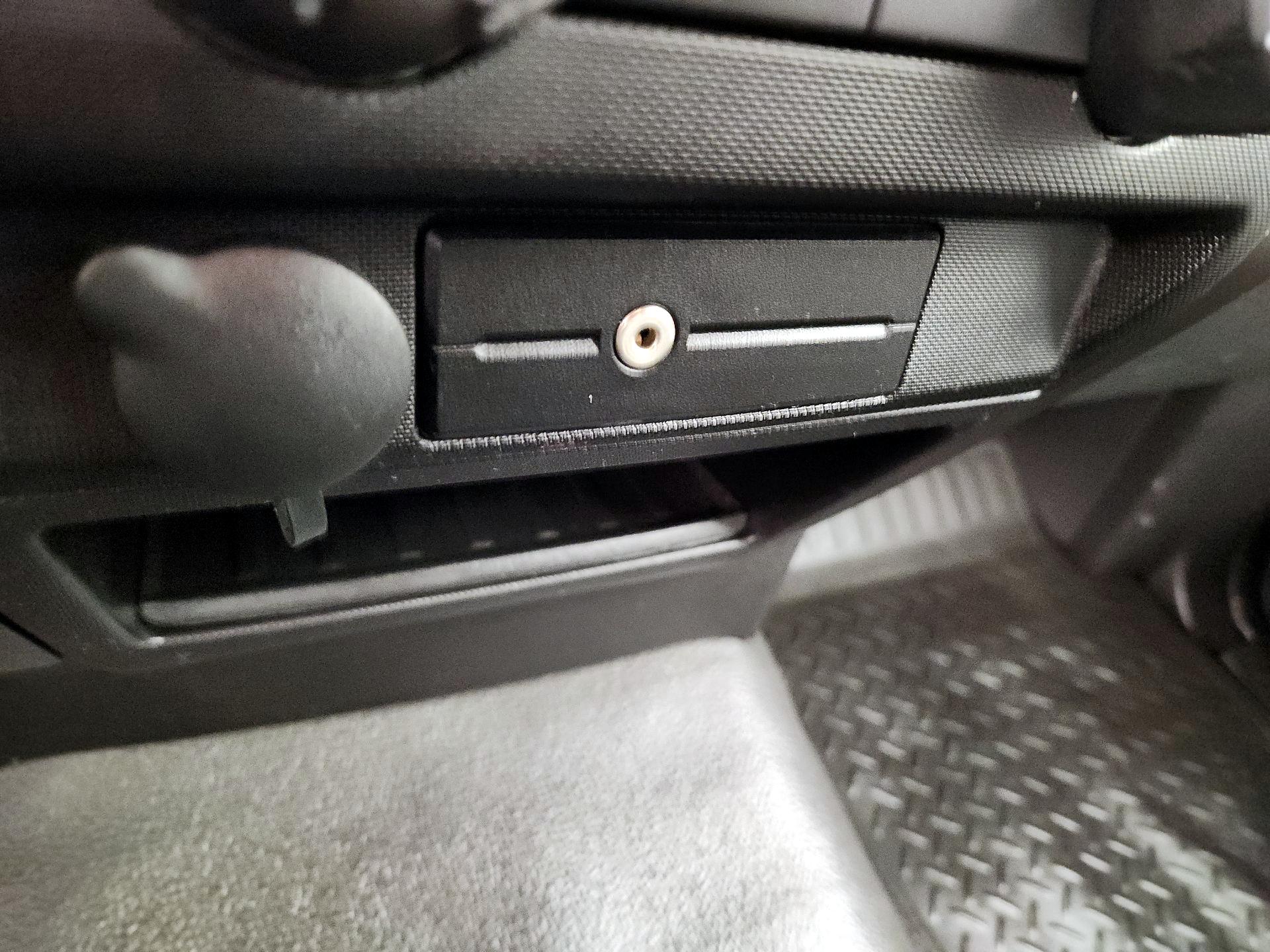 Thumbnail: 2014 Ford F-150 - 17