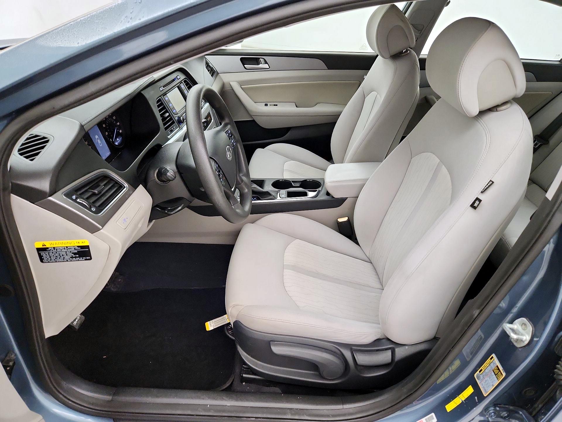 Thumbnail: 2016 Hyundai Sonata - 11