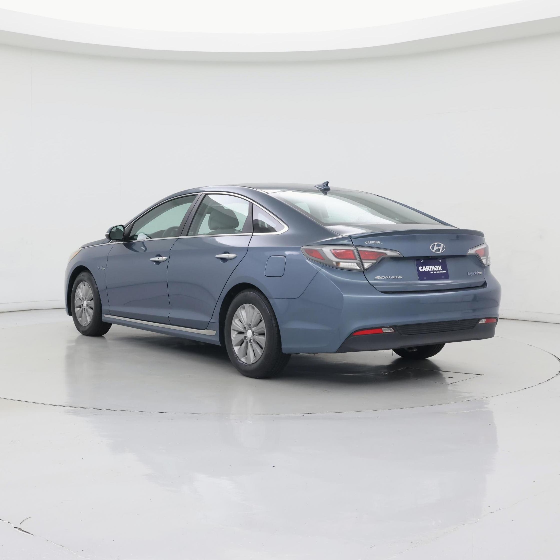 Thumbnail: 2016 Hyundai Sonata - 2