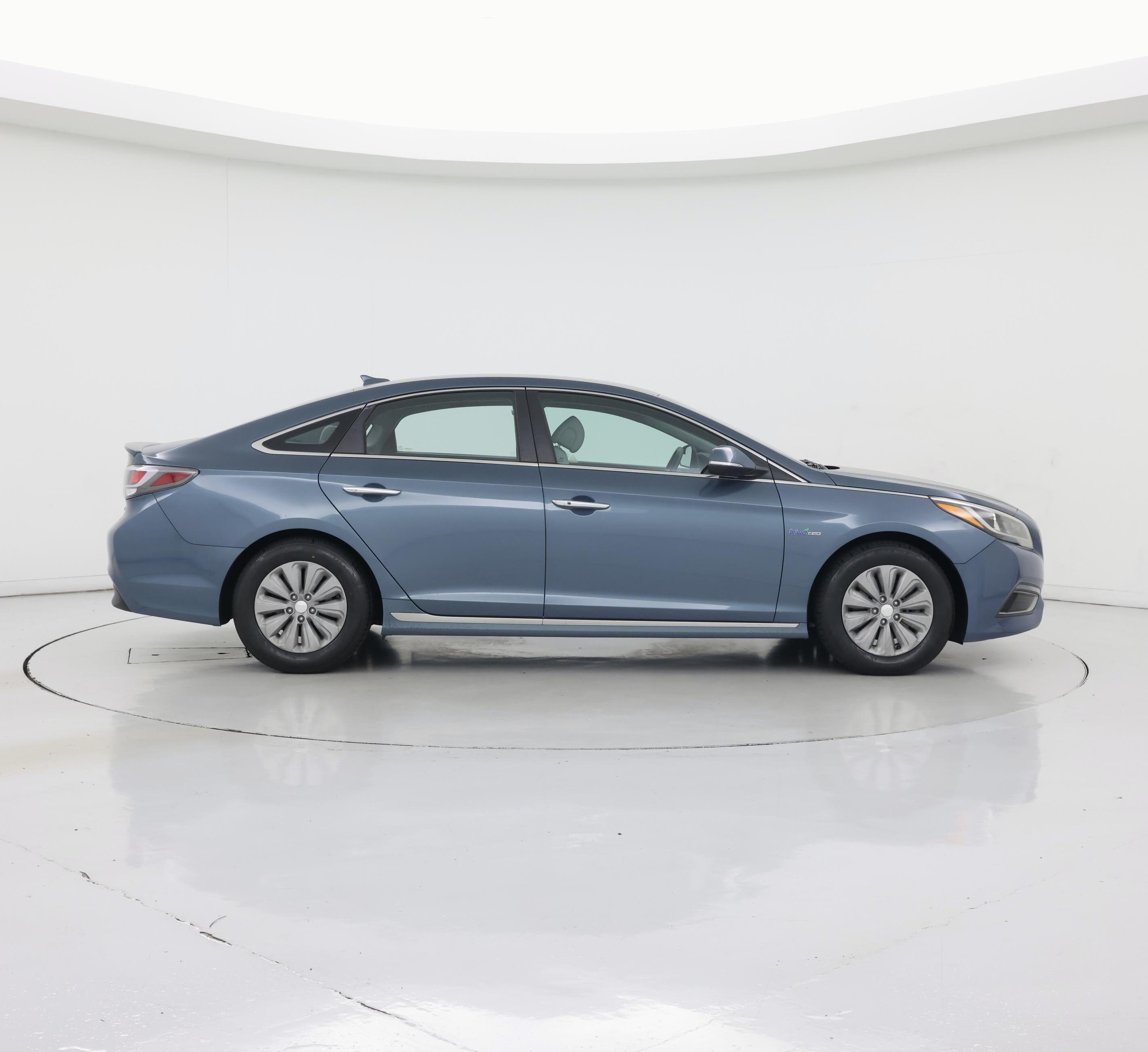 Thumbnail: 2016 Hyundai Sonata - 7