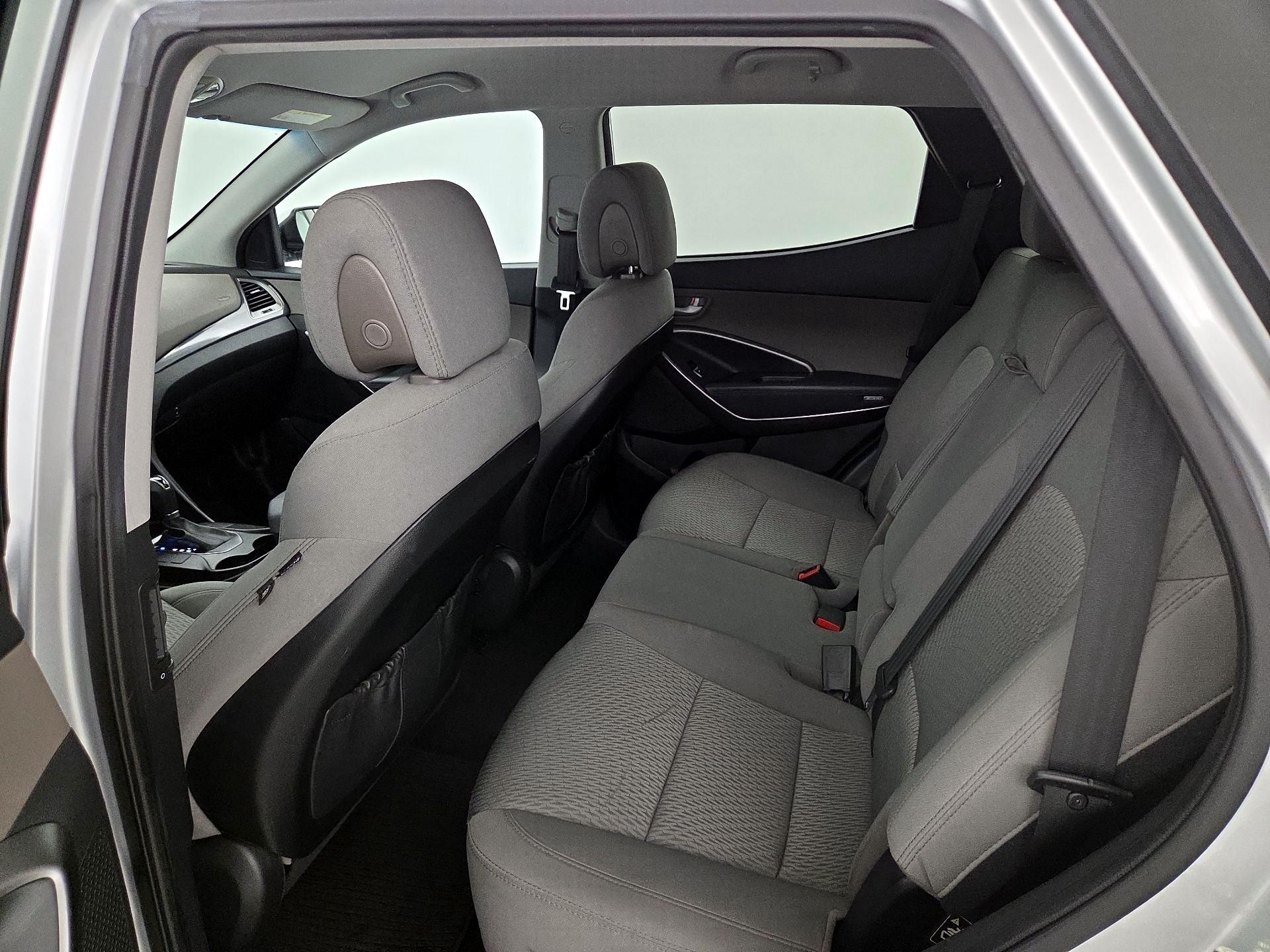 Thumbnail: 2014 Hyundai Santa Fe - 18