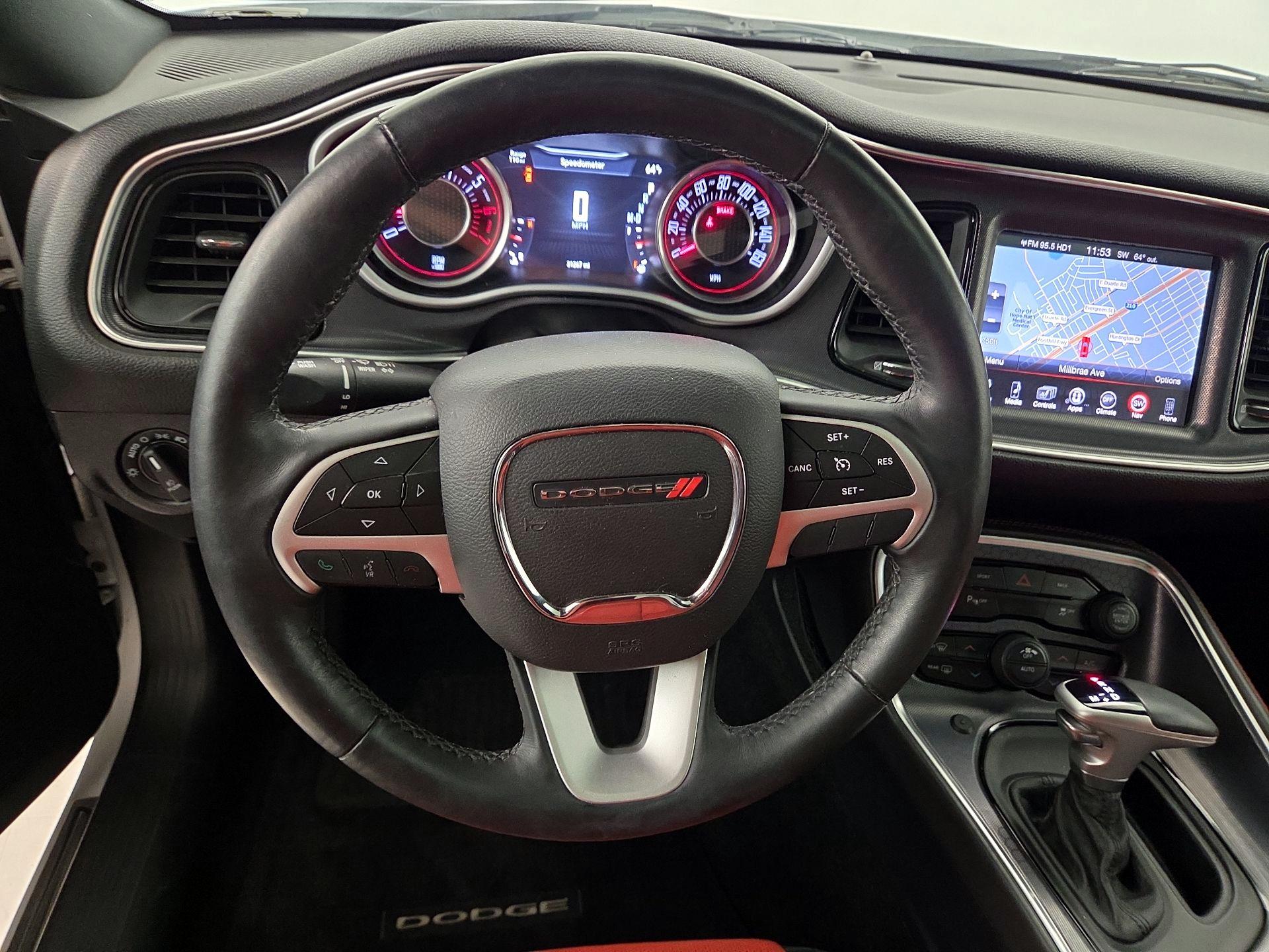 Thumbnail: 2015 Dodge Challenger - 10