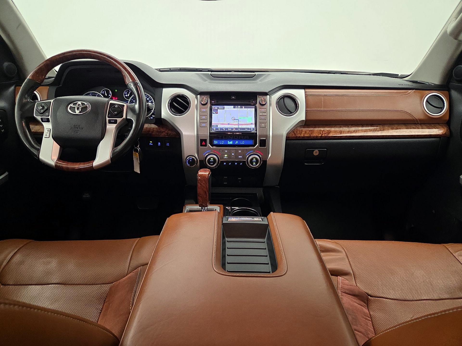 Thumbnail: 2015 Toyota Tundra - 9