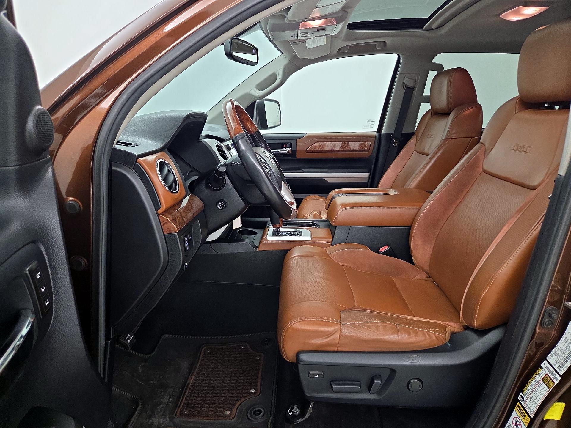 Thumbnail: 2015 Toyota Tundra - 11