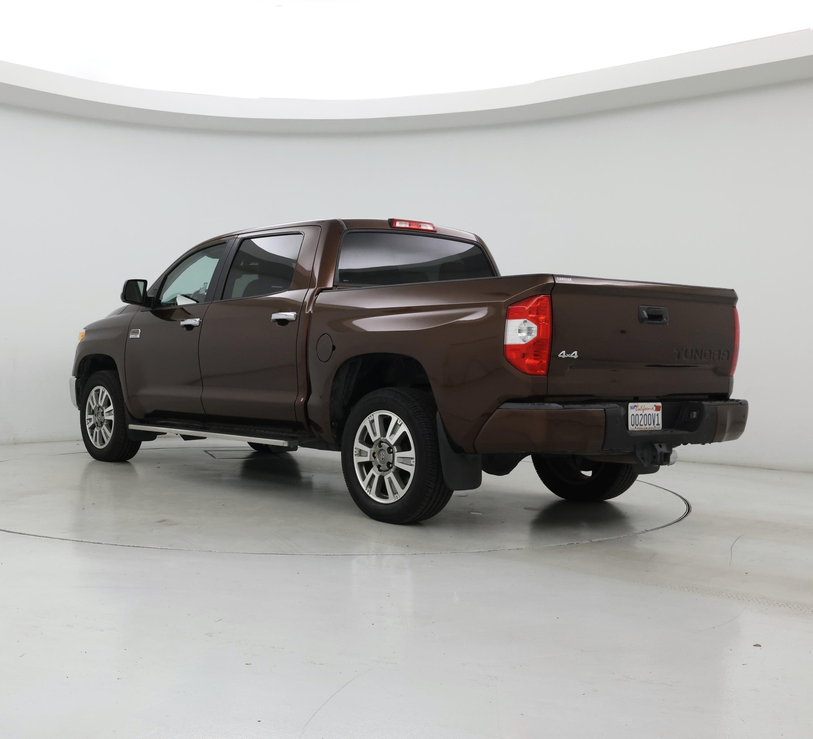 Thumbnail: 2015 Toyota Tundra - 2