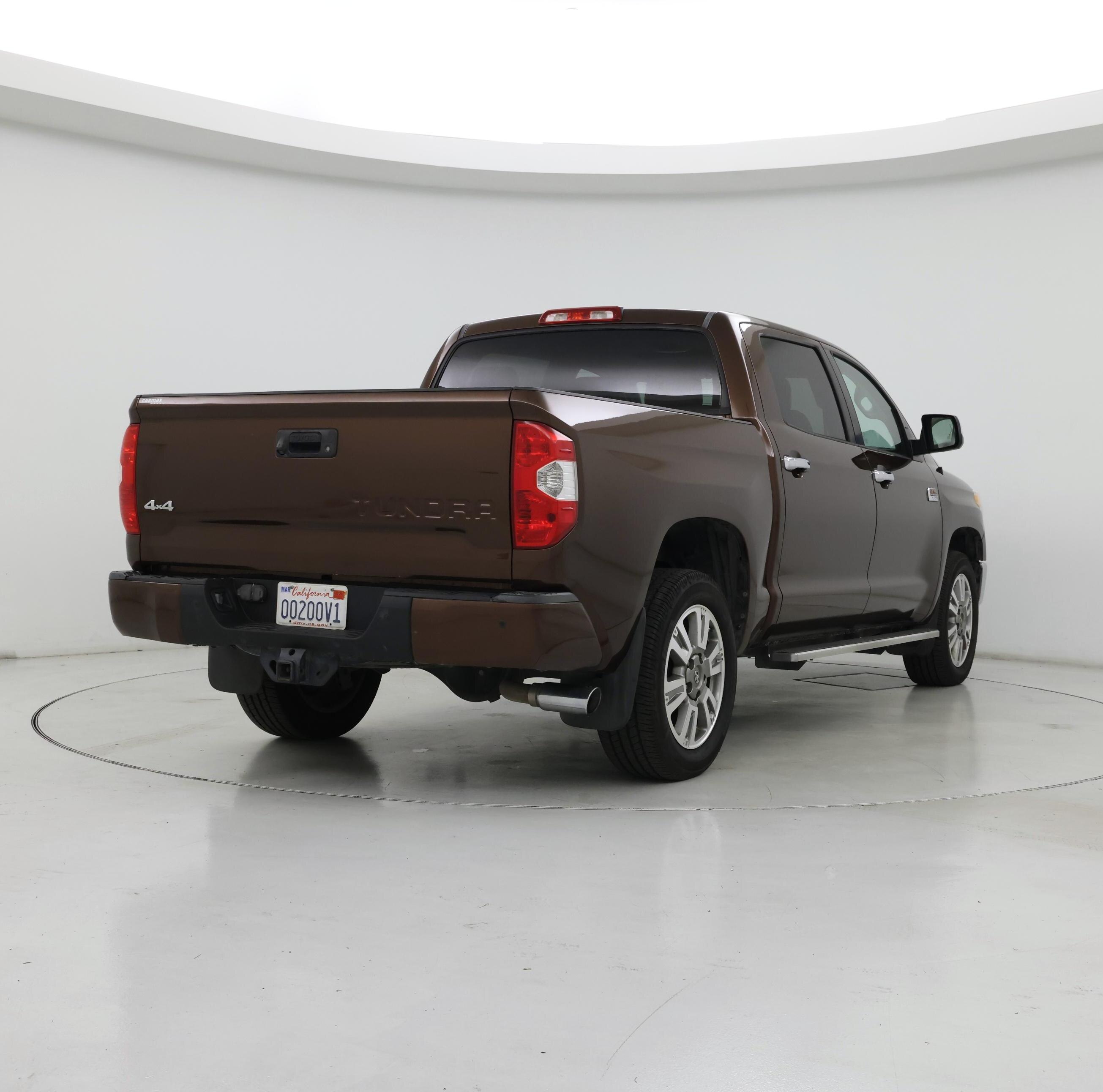 Thumbnail: 2015 Toyota Tundra - 8