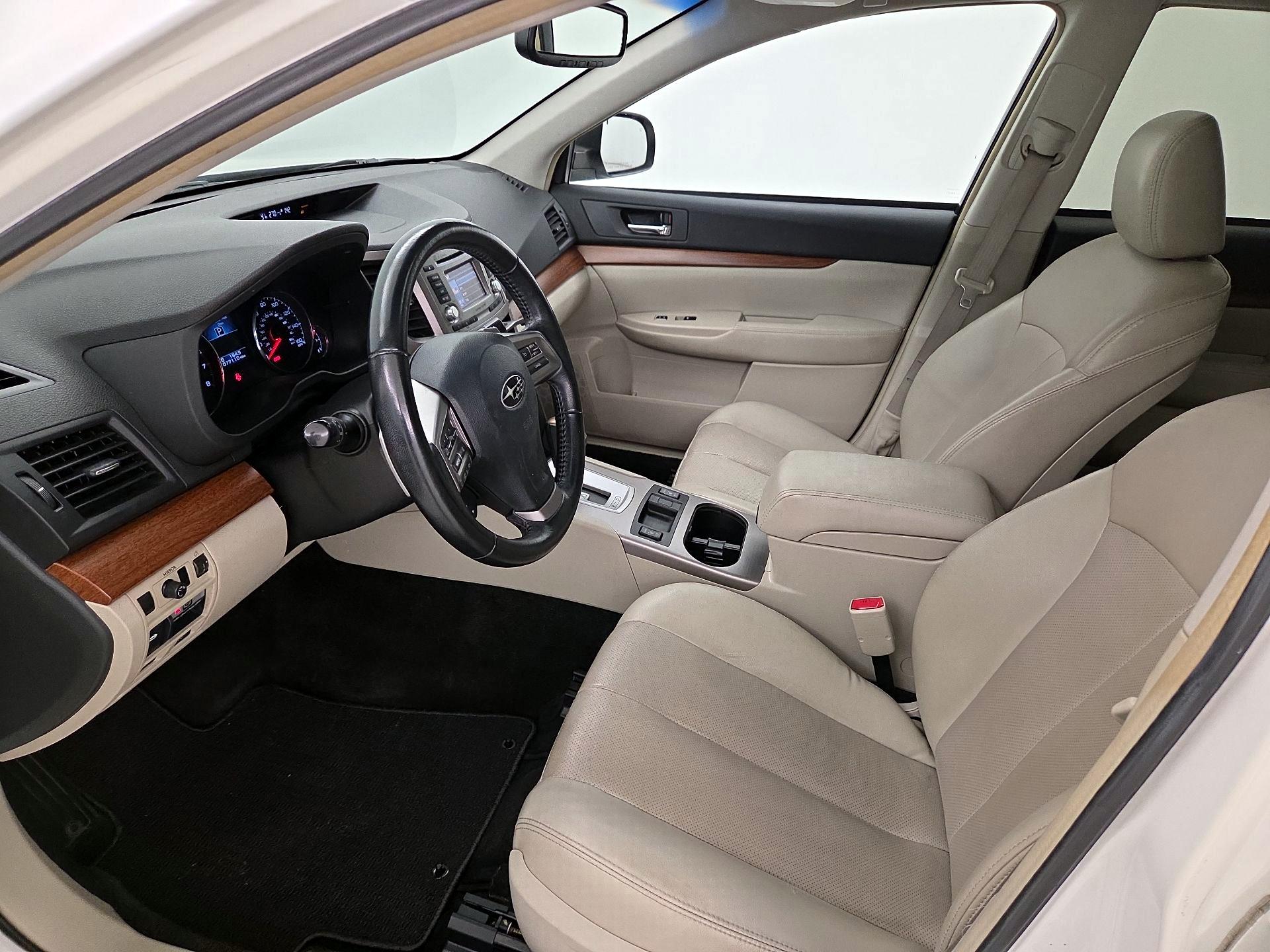 Thumbnail: 2014 Subaru Outback - 11