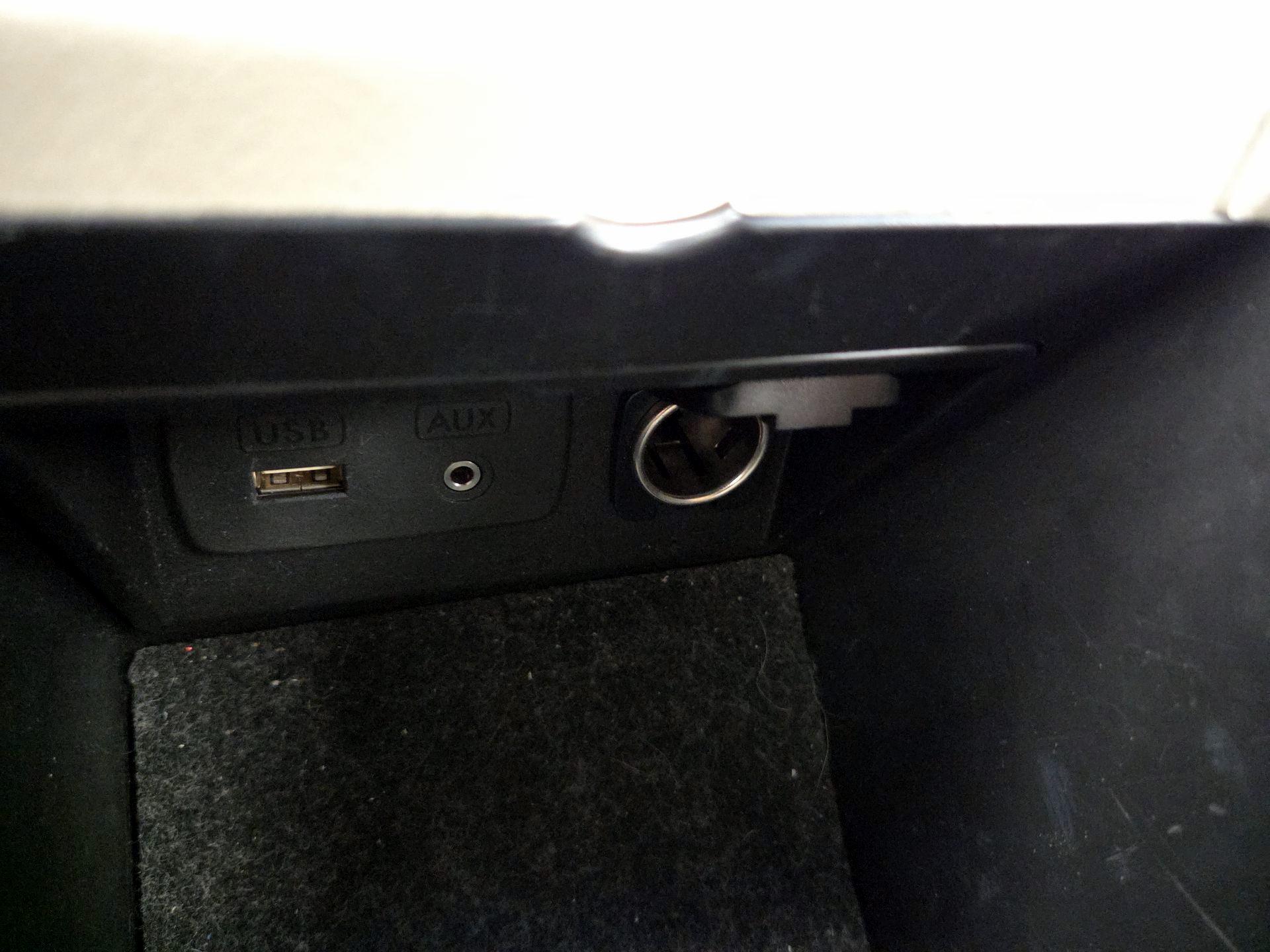 Thumbnail: 2014 Subaru Outback - 18