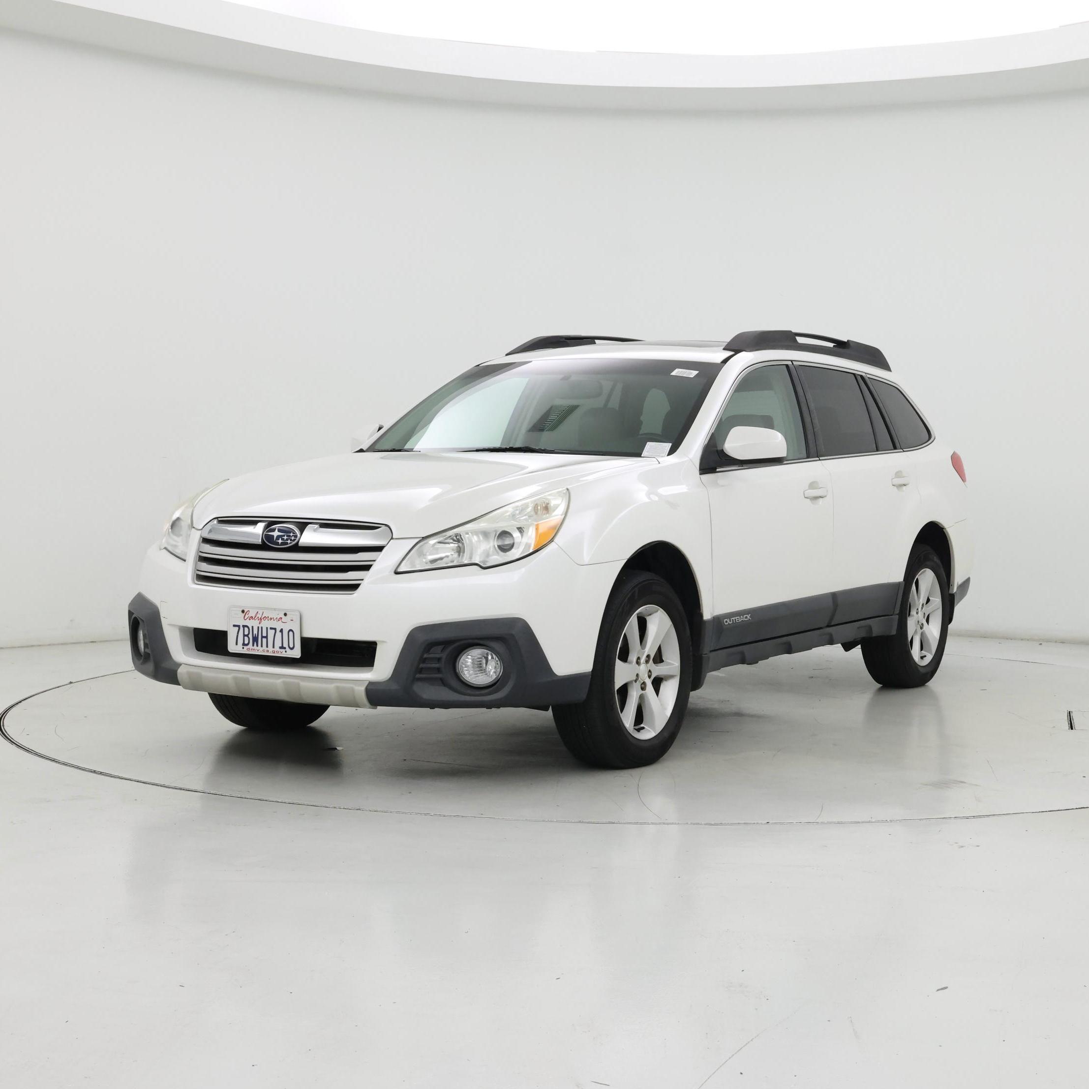 Thumbnail: 2014 Subaru Outback - 4