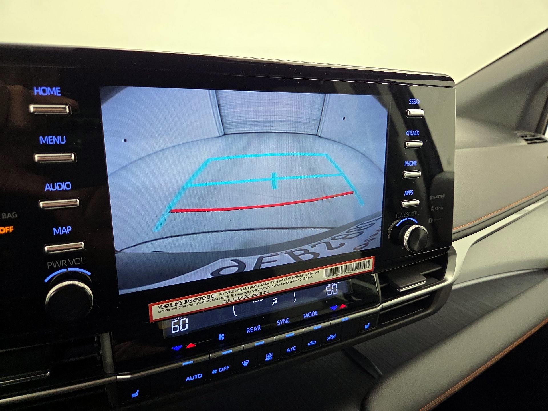 Thumbnail: 2022 Toyota Sienna - 15